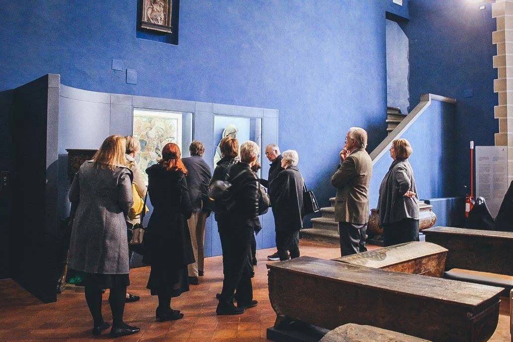 Sojourners at Florence’s Bardini Museum
Normal
0
14
false
false
false
IT
X-NONE
X-NONE
/* Style Definitions */
table.MsoNormalTable
{mso-style-name:"Tabella normale";
mso-tstyle-rowband-size:0;
mso-tstyle-colband-size:0;
mso-style-noshow:yes;
mso-style-priority:99;
mso-style-qformat:yes;
mso-style-parent:"";
mso-padding-alt:0cm 5.4pt 0cm 5.4pt;
mso-para-margin-top:0cm;
mso-para-margin-right:0cm;
mso-para-margin-bottom:10.0pt;
mso-para-margin-left:0cm;
line-height:115%;
mso-pagination:widow-orphan;
font-size:11.0pt;
font-family:"Calibri","sans-serif";
mso-ascii-font-family:Calibri;
mso-ascii-theme-font:minor-latin;
mso-fareast-font-family:"Times New Roman";
mso-fareast-theme-font:minor-fareast;
mso-hansi-font-family:Calibri;
mso-hansi-theme-font:minor-latin;}
Normal
0
14
false
false
false
IT
X-NONE
X-NONE
/* Style Definitions */
table.MsoNormalTable
{mso-style-name:"Tabella normale";
mso-tstyle-rowband-size:0;
mso-tstyle-colband-size:0;
mso-style-noshow:yes;
mso-style-priority:99;
mso-style-qformat:yes;
mso-style-parent:"";
mso-padding-alt:0cm 5.4pt 0cm 5.4pt;
mso-para-margin-top:0cm;
mso-para-margin-right:0cm;
mso-para-margin-bottom:10.0pt;
mso-para-margin-left:0cm;
line-height:115%;
mso-pagination:widow-orphan;
font-size:11.0pt;
font-family:"Calibri","sans-serif";
mso-ascii-font-family:Calibri;
mso-ascii-theme-font:minor-latin;
mso-fareast-font-family:"Times New Roman";
mso-fareast-theme-font:minor-fareast;
mso-hansi-font-family:Calibri;
mso-hansi-theme-font:minor-latin;}
Normal
0
14
false
false
false
IT
X-NONE
X-NONE
/* Style Definitions */
table.MsoNormalTable
{mso-style-name:"Tabella normale";
mso-tstyle-rowband-size:0;
mso-tstyle-colband-size:0;
mso-style-noshow:yes;
mso-style-priority:99;
mso-style-qformat:yes;
mso-style-parent:"";
mso-padding-alt:0cm 5.4pt 0cm 5.4pt;
mso-para-margin-top:0cm;
mso-para-margin-right:0cm;
mso-para-margin-bottom:10.0pt;
mso-para-margin-left:0cm;
line-height:115%;
mso-pagination:widow-orphan;
font-size:11.0pt;
font-family:"Calibri","sans-serif";
mso-ascii-font-family:Calibri;
mso-ascii-theme-font:minor-latin;
mso-fareast-font-family:"Times New Roman";
mso-fareast-theme-font:minor-fareast;
mso-hansi-font-family:Calibri;
mso-hansi-theme-font:minor-latin;}
Normal
0
14
false
false
false
IT
X-NONE
X-NONE
/* Style Definitions */
table.MsoNormalTable
{mso-style-name:"Tabella normale";
mso-tstyle-rowband-size:0;
mso-tstyle-colband-size:0;
mso-style-noshow:yes;
mso-style-priority:99;
mso-style-qformat:yes;
mso-style-parent:"";
mso-padding-alt:0cm 5.4pt 0cm 5.4pt;
mso-para-margin-top:0cm;
mso-para-margin-right:0cm;
mso-para-margin-bottom:10.0pt;
mso-para-margin-left:0cm;
line-height:115%;
mso-pagination:widow-orphan;
font-size:11.0pt;
font-family:"Calibri","sans-serif";
mso-ascii-font-family:Calibri;
mso-ascii-theme-font:minor-latin;
mso-fareast-font-family:"Times New Roman";
mso-fareast-theme-font:minor-fareast;
mso-hansi-font-family:Calibri;
mso-hansi-theme-font:minor-latin;}
Normal
0
14
false
false
false
IT
X-NONE
X-NONE
/* Style Definitions */
table.MsoNormalTable
{mso-style-name:"Tabella normale";
mso-tstyle-rowband-size:0;
mso-tstyle-colband-size:0;
mso-style-noshow:yes;
mso-style-priority:99;
mso-style-qformat:yes;
mso-style-parent:"";
mso-padding-alt:0cm 5.4pt 0cm 5.4pt;
mso-para-margin-top:0cm;
mso-para-margin-right:0cm;
mso-para-margin-bottom:10.0pt;
mso-para-margin-left:0cm;
line-height:115%;
mso-pagination:widow-orphan;
font-size:11.0pt;
font-family:"Calibri","sans-serif";
mso-ascii-font-family:Calibri;
mso-ascii-theme-font:minor-latin;
mso-fareast-font-family:"Times New Roman";
mso-fareast-theme-font:minor-fareast;
mso-hansi-font-family:Calibri;
mso-hansi-theme-font:minor-latin;}
Normal
0
14
false
false
false
IT
X-NONE
X-NONE
/* Style Definitions */
table.MsoNormalTable
{mso-style-name:"Tabella normale";
mso-tstyle-rowband-size:0;
mso-tstyle-colband-size:0;
mso-style-noshow:yes;
mso-style-priority:99;
mso-style-qformat:yes;
mso-style-parent:"";
mso-padding-alt:0cm 5.4pt 0cm 5.4pt;
mso-para-margin-top:0cm;
mso-para-margin-right:0cm;
mso-para-margin-bottom:10.0pt;
mso-para-margin-left:0cm;
line-height:115%;
mso-pagination:widow-orphan;
font-size:11.0pt;
font-family:"Calibri","sans-serif";
mso-ascii-font-family:Calibri;
mso-ascii-theme-font:minor-latin;
mso-fareast-font-family:"Times New Roman";
mso-fareast-theme-font:minor-fareast;
mso-hansi-font-family:Calibri;
mso-hansi-theme-font:minor-latin;}
Normal
0
14
false
false
false
IT
X-NONE
X-NONE
/* Style Definitions */
table.MsoNormalTable
{mso-style-name:"Tabella normale";
mso-tstyle-rowband-size:0;
mso-tstyle-colband-size:0;
mso-style-noshow:yes;
mso-style-priority:99;
mso-style-qformat:yes;
mso-style-parent:"";
mso-padding-alt:0cm 5.4pt 0cm 5.4pt;
mso-para-margin-top:0cm;
mso-para-margin-right:0cm;
mso-para-margin-bottom:10.0pt;
mso-para-margin-left:0cm;
line-height:115%;
mso-pagination:widow-orphan;
font-size:11.0pt;
font-family:"Calibri","sans-serif";
mso-ascii-font-family:Calibri;
mso-ascii-theme-font:minor-latin;
mso-fareast-font-family:"Times New Roman";
mso-fareast-theme-font:minor-fareast;
mso-hansi-font-family:Calibri;
mso-hansi-theme-font:minor-latin;}
Normal
0
14
false
false
false
IT
X-NONE
X-NONE
/* Style Definitions */
table.MsoNormalTable
{mso-style-name:"Tabella normale";
mso-tstyle-rowband-size:0;
mso-tstyle-colband-size:0;
mso-style-noshow:yes;
mso-style-priority:99;
mso-style-qformat:yes;
mso-style-parent:"";
mso-padding-alt:0cm 5.4pt 0cm 5.4pt;
mso-para-margin-top:0cm;
mso-para-margin-right:0cm;
mso-para-margin-bottom:10.0pt;
mso-para-margin-left:0cm;
line-height:115%;
mso-pagination:widow-orphan;
font-size:11.0pt;
font-family:"Calibri","sans-serif";
mso-ascii-font-family:Calibri;
mso-ascii-theme-font:minor-latin;
mso-fareast-font-family:"Times New Roman";
mso-fareast-theme-font:minor-fareast;
mso-hansi-font-family:Calibri;
mso-hansi-theme-font:minor-latin;}
Normal
0
14
false
false
false
IT
X-NONE
X-NONE
/* Style Definitions */
table.MsoNormalTable
{mso-style-name:"Tabella normale";
mso-tstyle-rowband-size:0;
mso-tstyle-colband-size:0;
mso-style-noshow:yes;
mso-style-priority:99;
mso-style-qformat:yes;
mso-style-parent:"";
mso-padding-alt:0cm 5.4pt 0cm 5.4pt;
mso-para-margin-top:0cm;
mso-para-margin-right:0cm;
mso-para-margin-bottom:10.0pt;
mso-para-margin-left:0cm;
line-height:115%;
mso-pagination:widow-orphan;
font-size:11.0pt;
font-family:"Calibri","sans-serif";
mso-ascii-font-family:Calibri;
mso-ascii-theme-font:minor-latin;
mso-fareast-font-family:"Times New Roman";
mso-fareast-theme-font:minor-fareast;
mso-hansi-font-family:Calibri;
mso-hansi-theme-font:minor-latin;}
Normal
0
14
false
false
false
IT
X-NONE
X-NONE
/* Style Definitions */
table.MsoNormalTable
{mso-style-name:"Tabella normale";
mso-tstyle-rowband-size:0;
mso-tstyle-colband-size:0;
mso-style-noshow:yes;
mso-style-priority:99;
mso-style-qformat:yes;
mso-style-parent:"";
mso-padding-alt:0cm 5.4pt 0cm 5.4pt;
mso-para-margin-top:0cm;
mso-para-margin-right:0cm;
mso-para-margin-bottom:10.0pt;
mso-para-margin-left:0cm;
line-height:115%;
mso-pagination:widow-orphan;
font-size:11.0pt;
font-family:"Calibri","sans-serif";
mso-ascii-font-family:Calibri;
mso-ascii-theme-font:minor-latin;
mso-fareast-font-family:"Times New Roman";
mso-fareast-theme-font:minor-fareast;
mso-hansi-font-family:Calibri;
mso-hansi-theme-font:minor-latin;}
Normal
0
14
false
false
false
IT
X-NONE
X-NONE
/* Style Definitions */
table.MsoNormalTable
{mso-style-name:"Tabella normale";
mso-tstyle-rowband-size:0;
mso-tstyle-colband-size:0;
mso-style-noshow:yes;
mso-style-priority:99;
mso-style-qformat:yes;
mso-style-parent:"";
mso-padding-alt:0cm 5.4pt 0cm 5.4pt;
mso-para-margin-top:0cm;
mso-para-margin-right:0cm;
mso-para-margin-bottom:10.0pt;
mso-para-margin-left:0cm;
line-height:115%;
mso-pagination:widow-orphan;
font-size:11.0pt;
font-family:"Calibri","sans-serif";
mso-ascii-font-family:Calibri;
mso-ascii-theme-font:minor-latin;
mso-fareast-font-family:"Times New Roman";
mso-fareast-theme-font:minor-fareast;
mso-hansi-font-family:Calibri;
mso-hansi-theme-font:minor-latin;}
