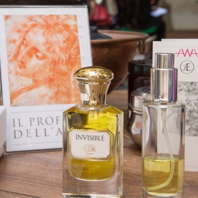 Invisible-the-perfume_GIFT.jpg
