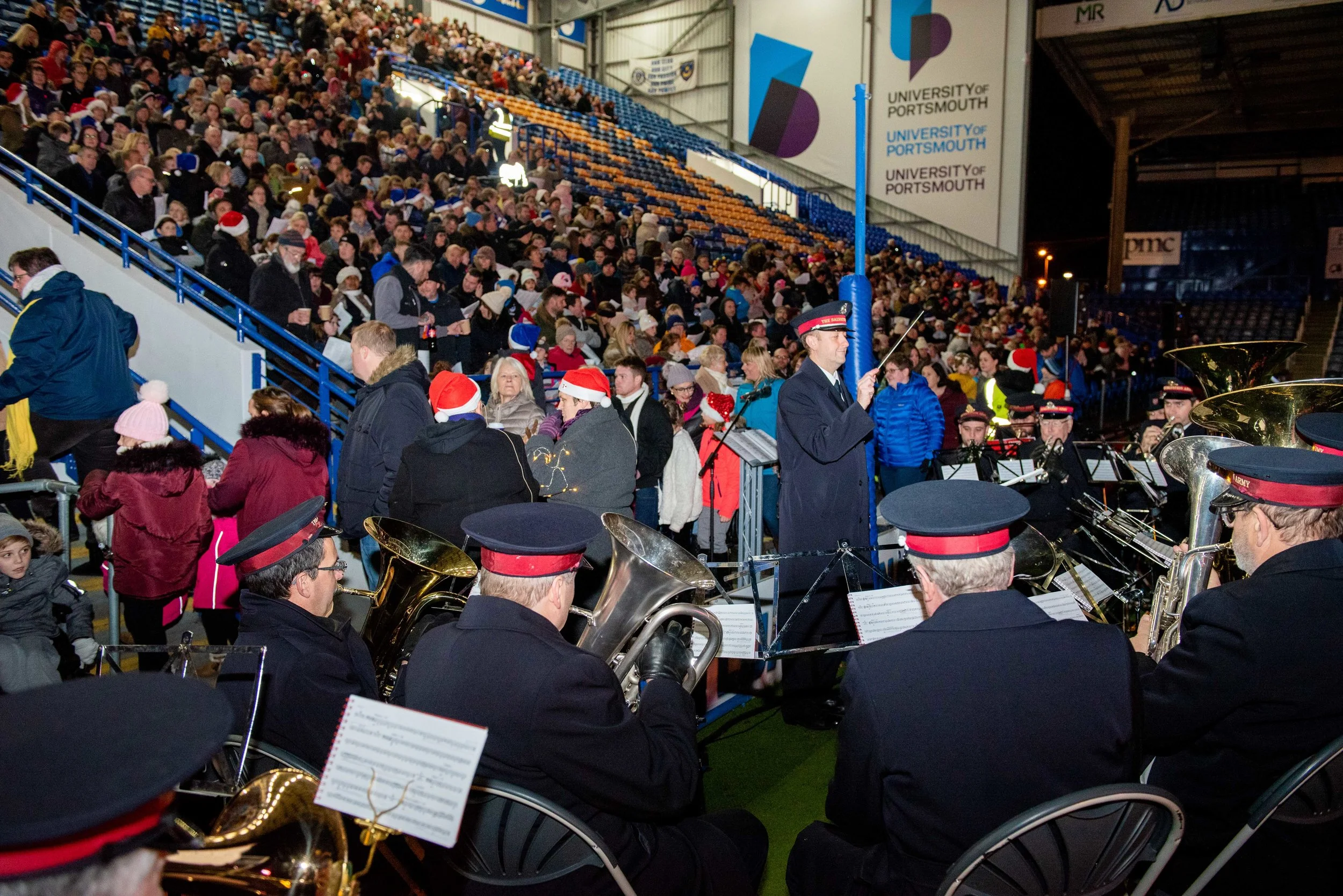 VernonNash_Schools Carols at Fratton Park_004.jpg