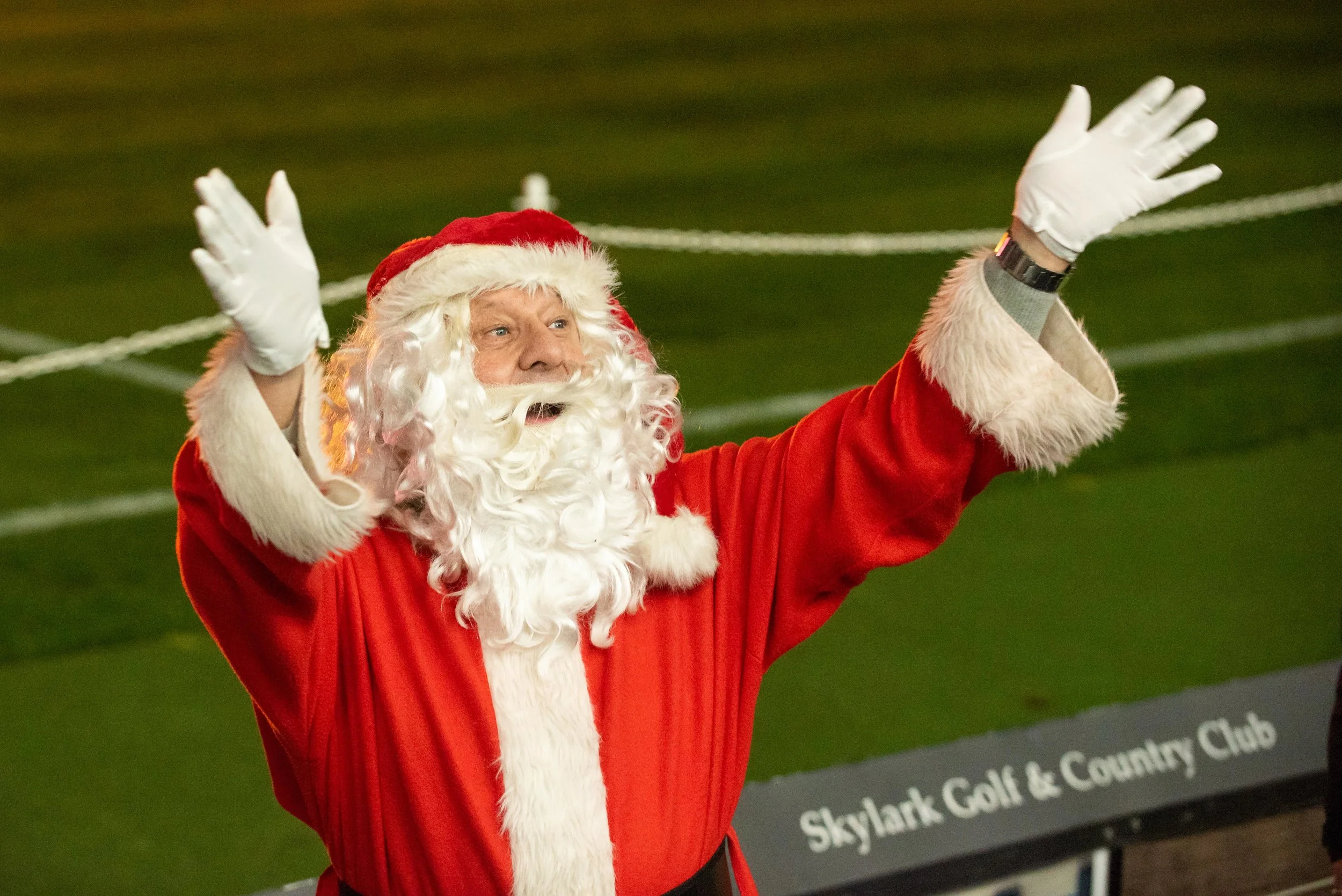 VernonNash_Schools Carols at Fratton Park_029.jpg