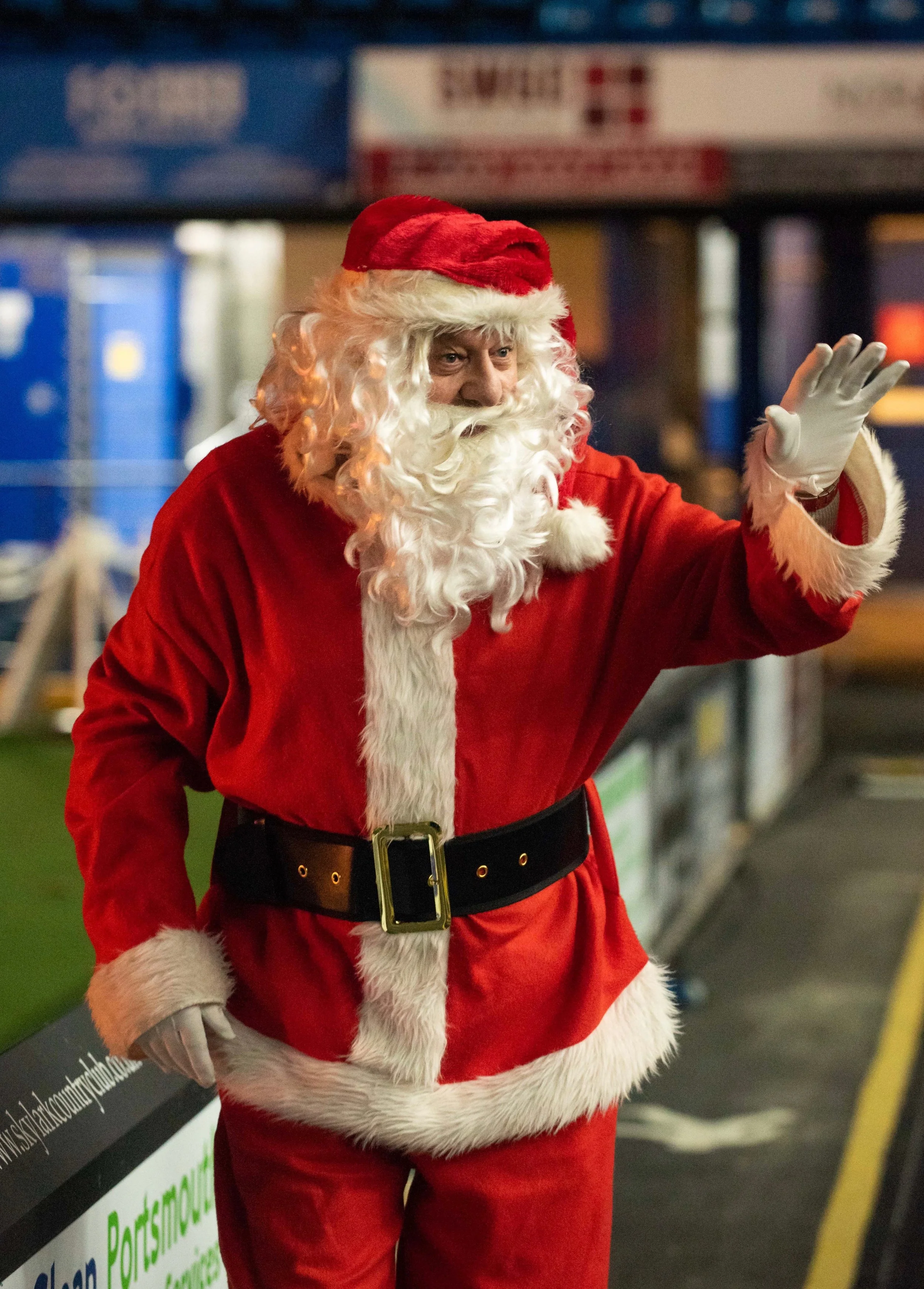 VernonNash_Schools Carols at Fratton Park_028.jpg