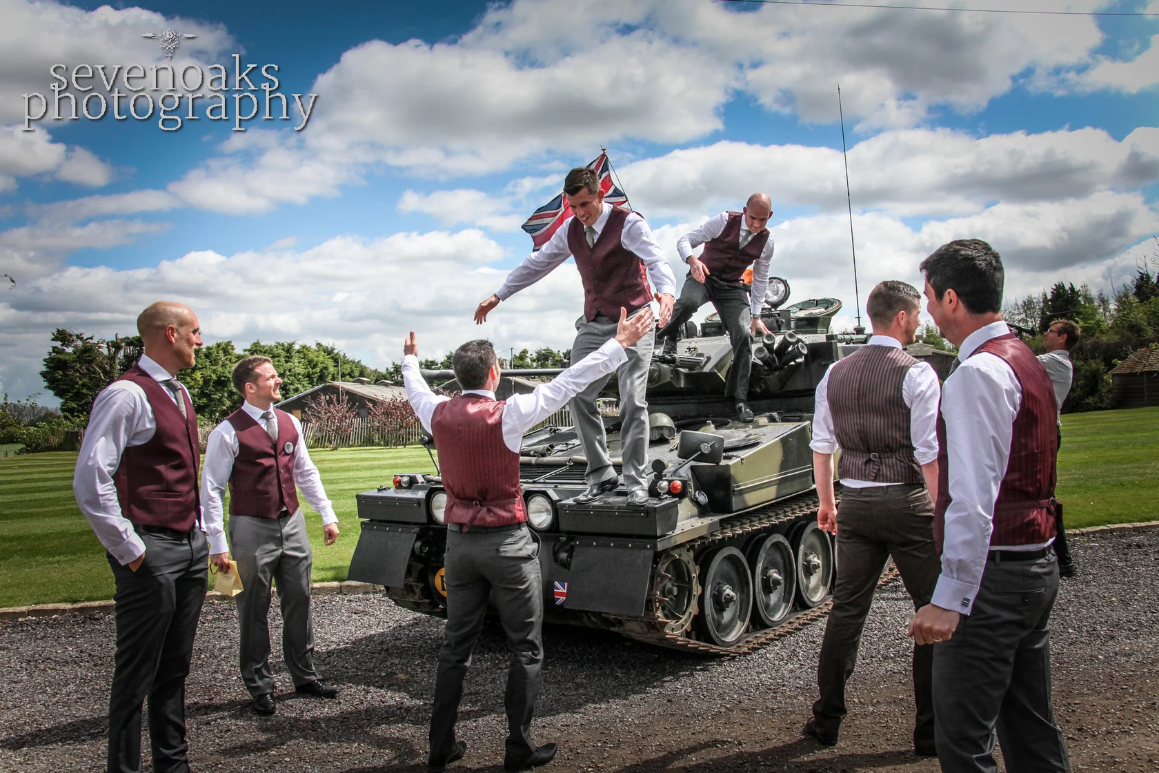 Sevenoaks documentary wedding photographer-53.jpg