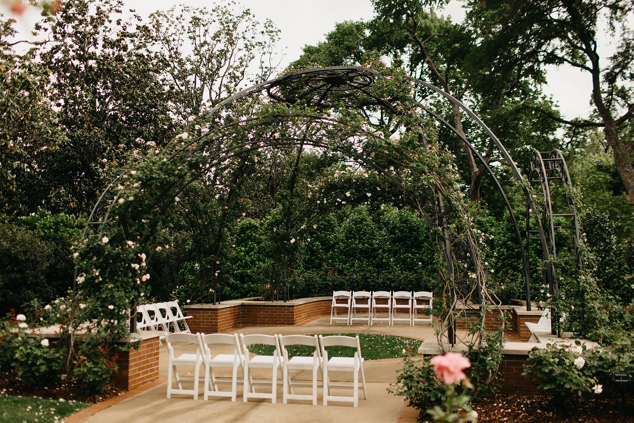 Wilderlove Co_Dallas Texas_Wedding Elopement_Arboretum_Photography_0001.jpg
