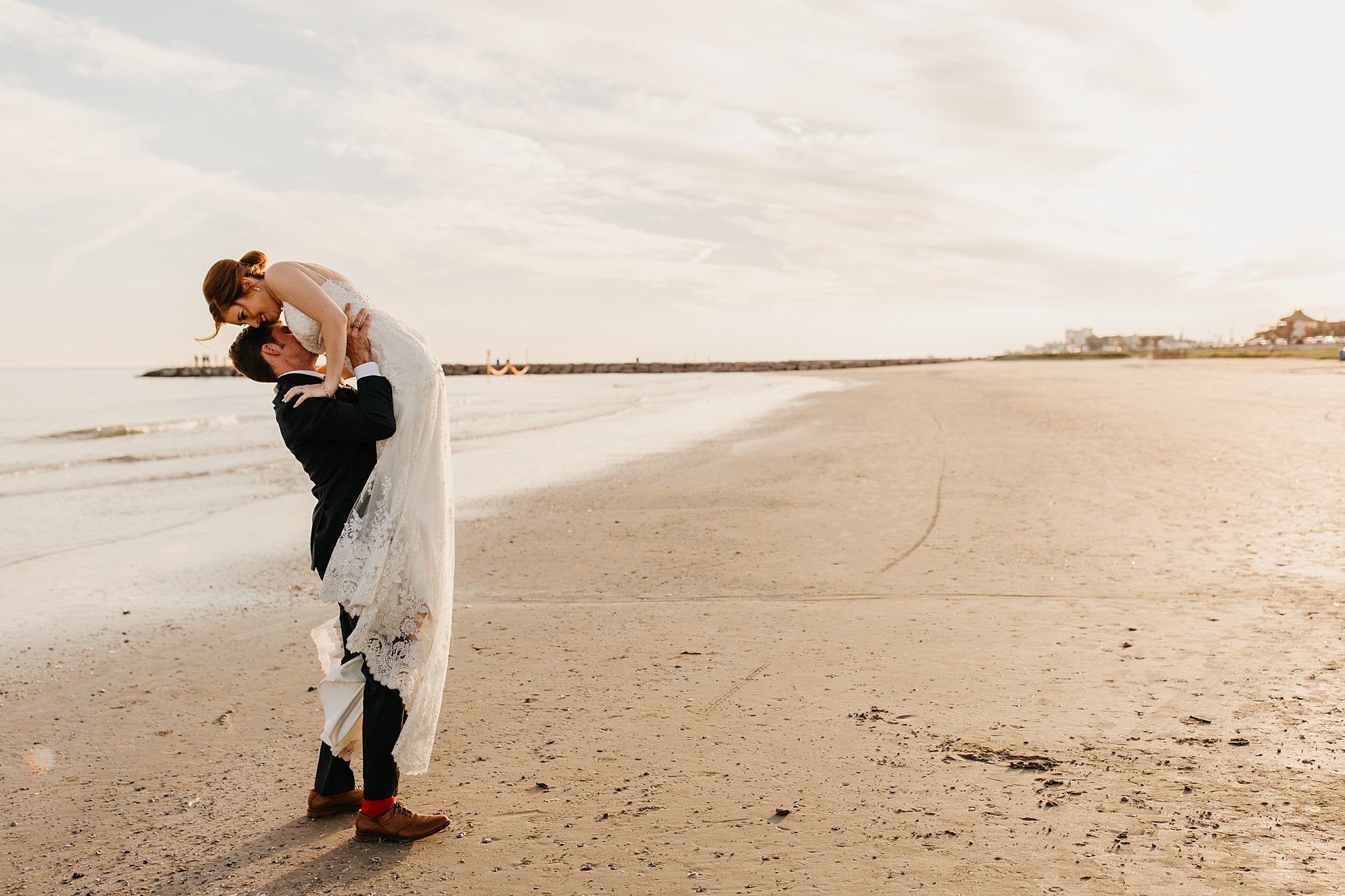 Wilderlove Co_GalvestonTexas_Garten Verein_Beach Wedding Photography_0071.jpg