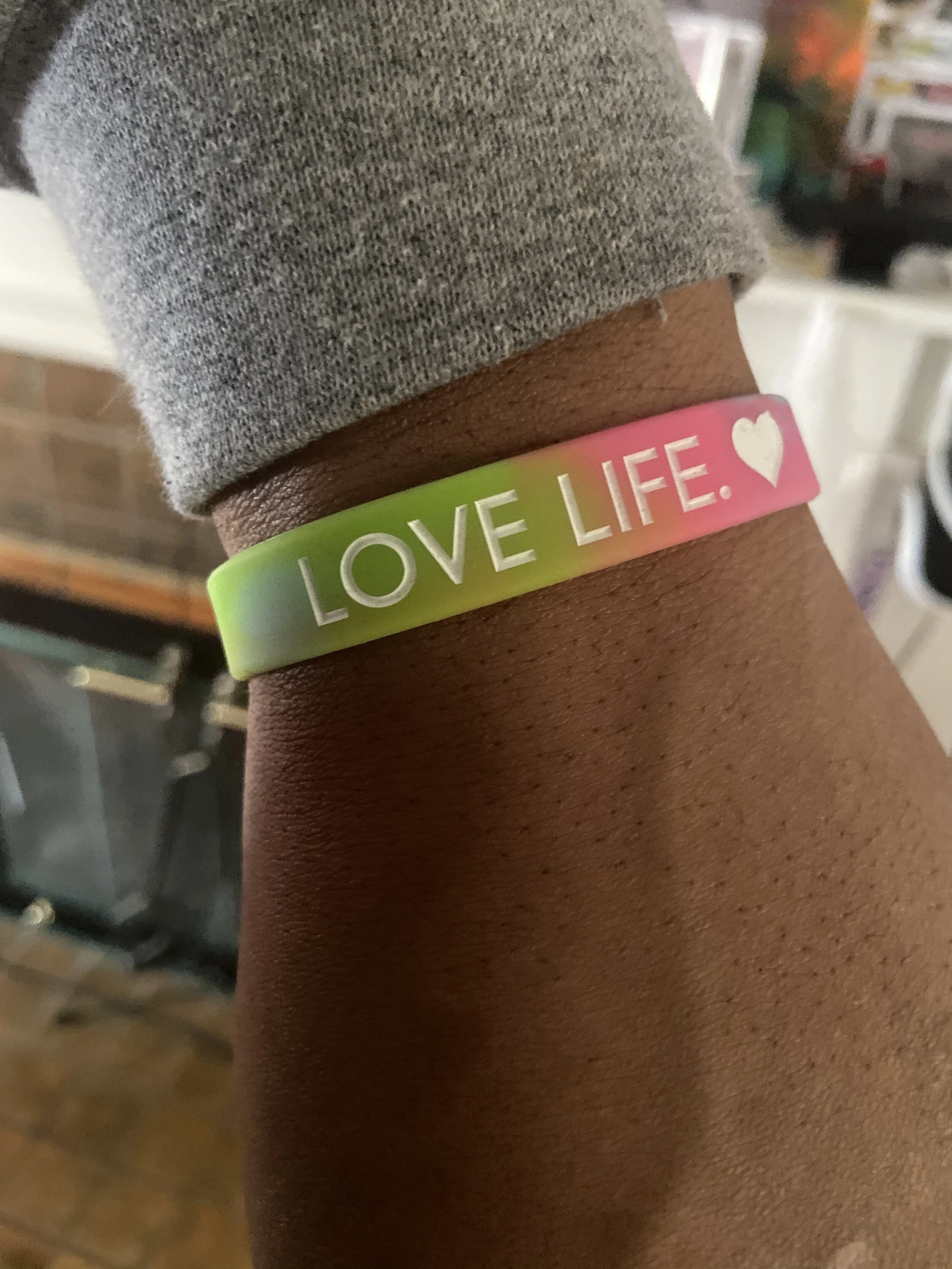 1FBADAC6-C010-41A0-A151-22C25807A0F1