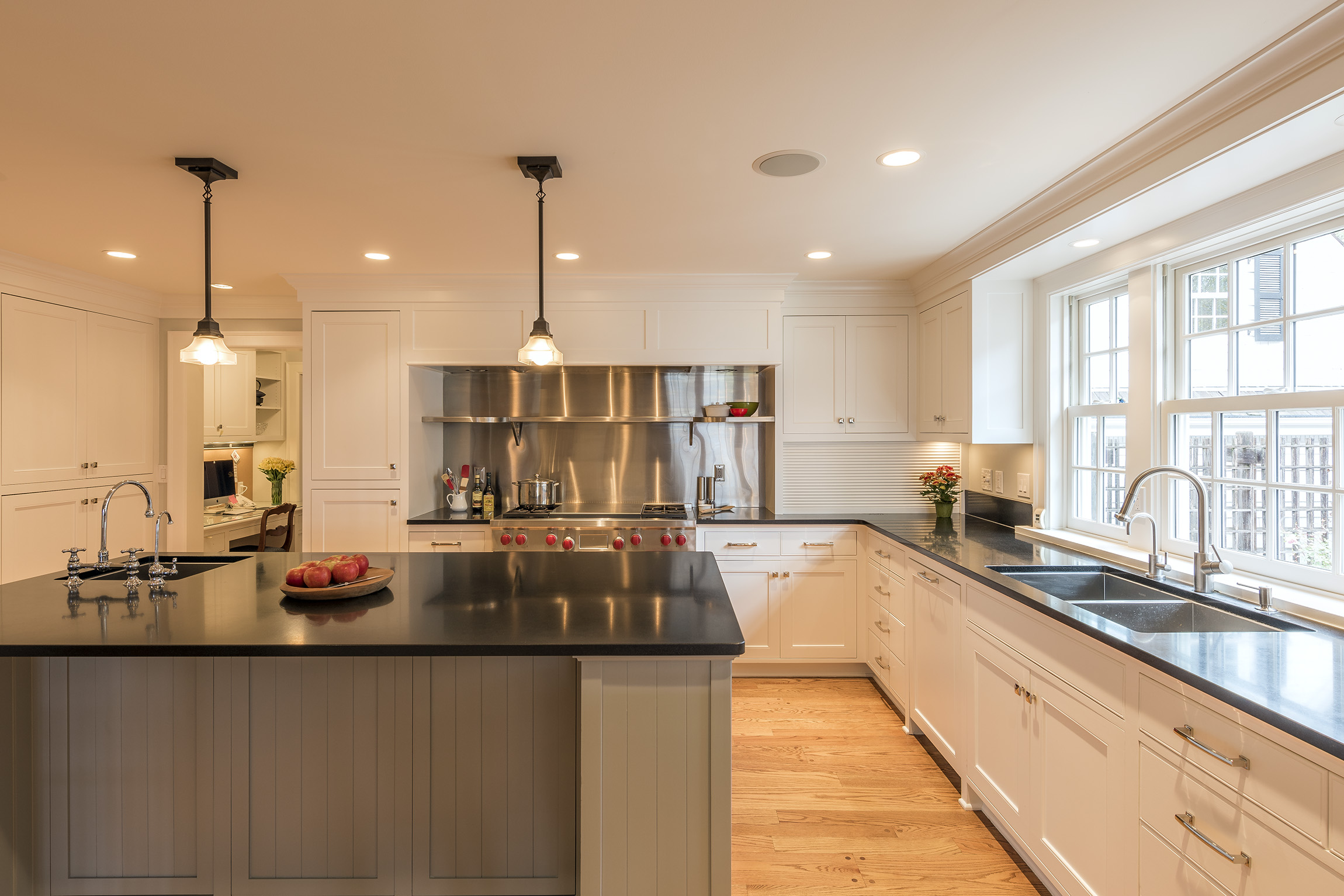 LLake-Kitchen-01-Large.jpg