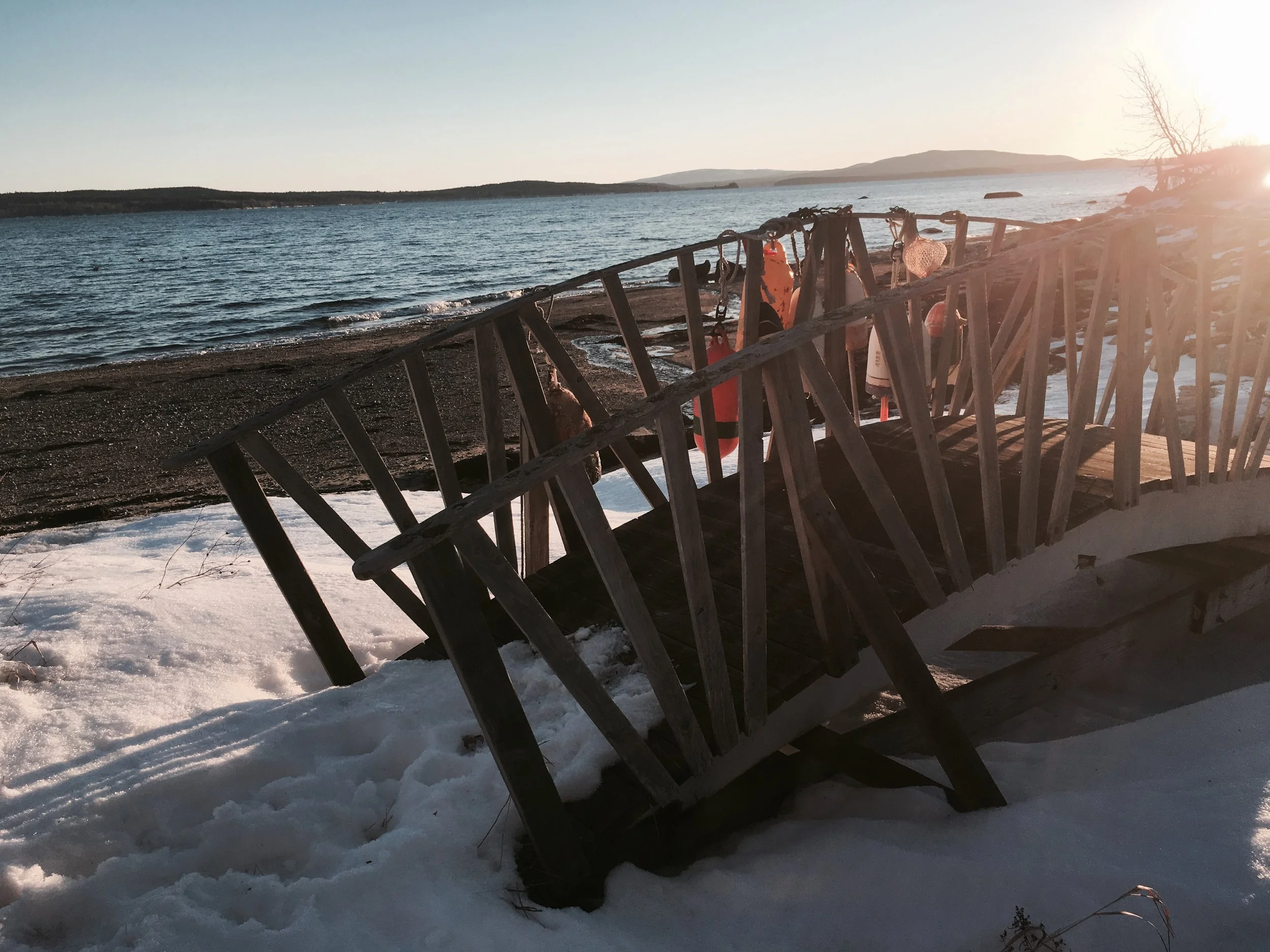 The reality of moving home is slowly settling as the snow starts to melt..... America really is a very beautiful country. Maine is not somewhere I had ever really considered visiting, let alone living, isn't curious the curving roads our lives end up taking.