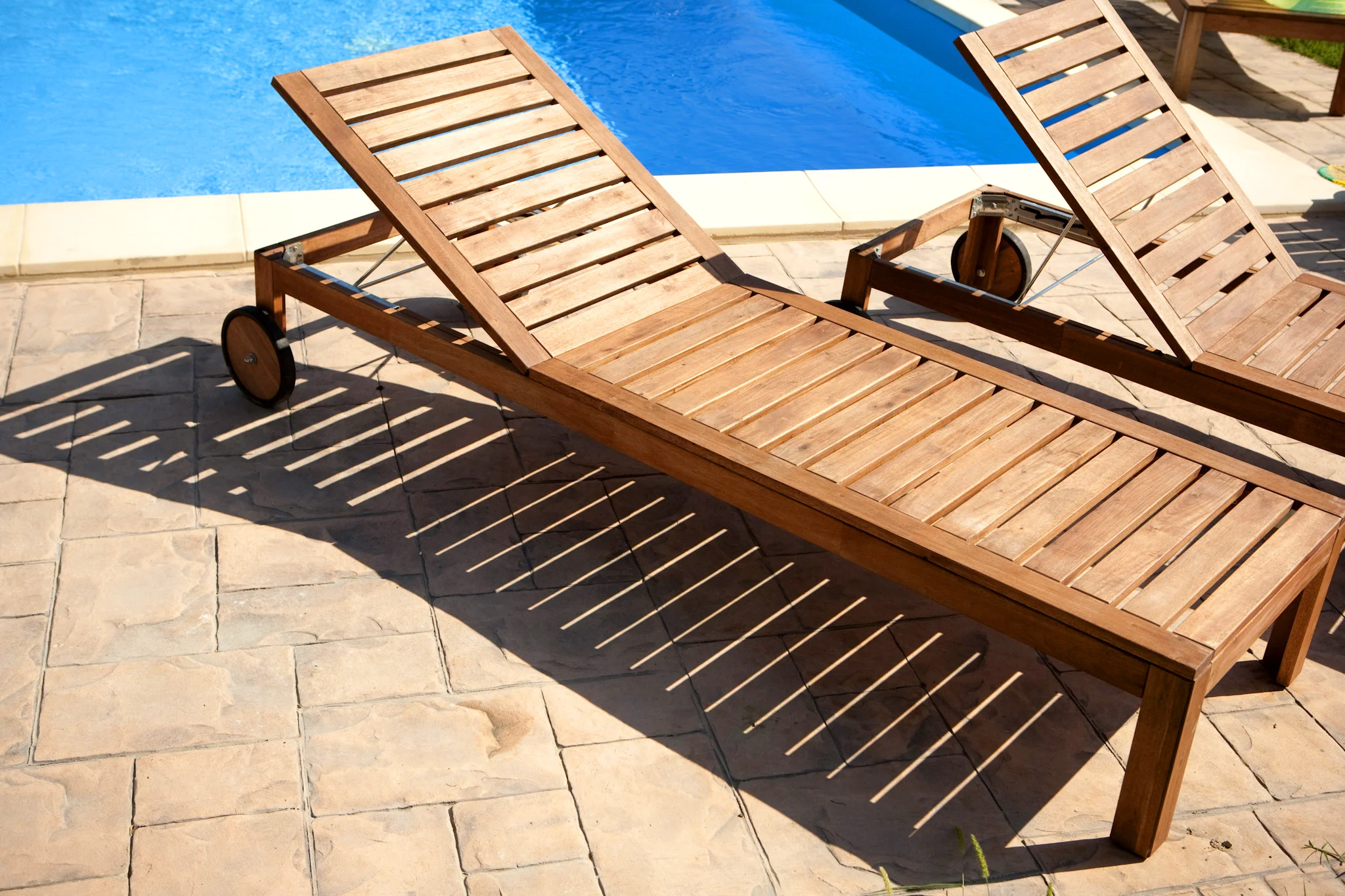 Loungers.jpg