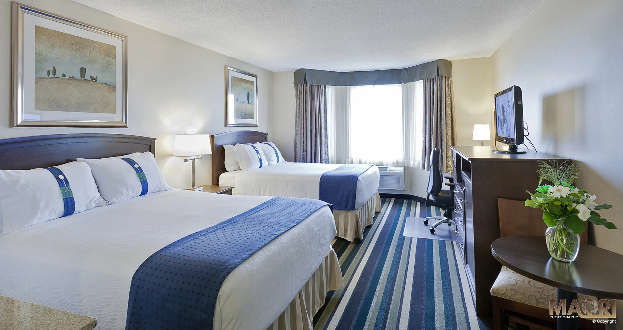 Holiday Inn-Executive King Room, Edmonton, Alberta, Canada