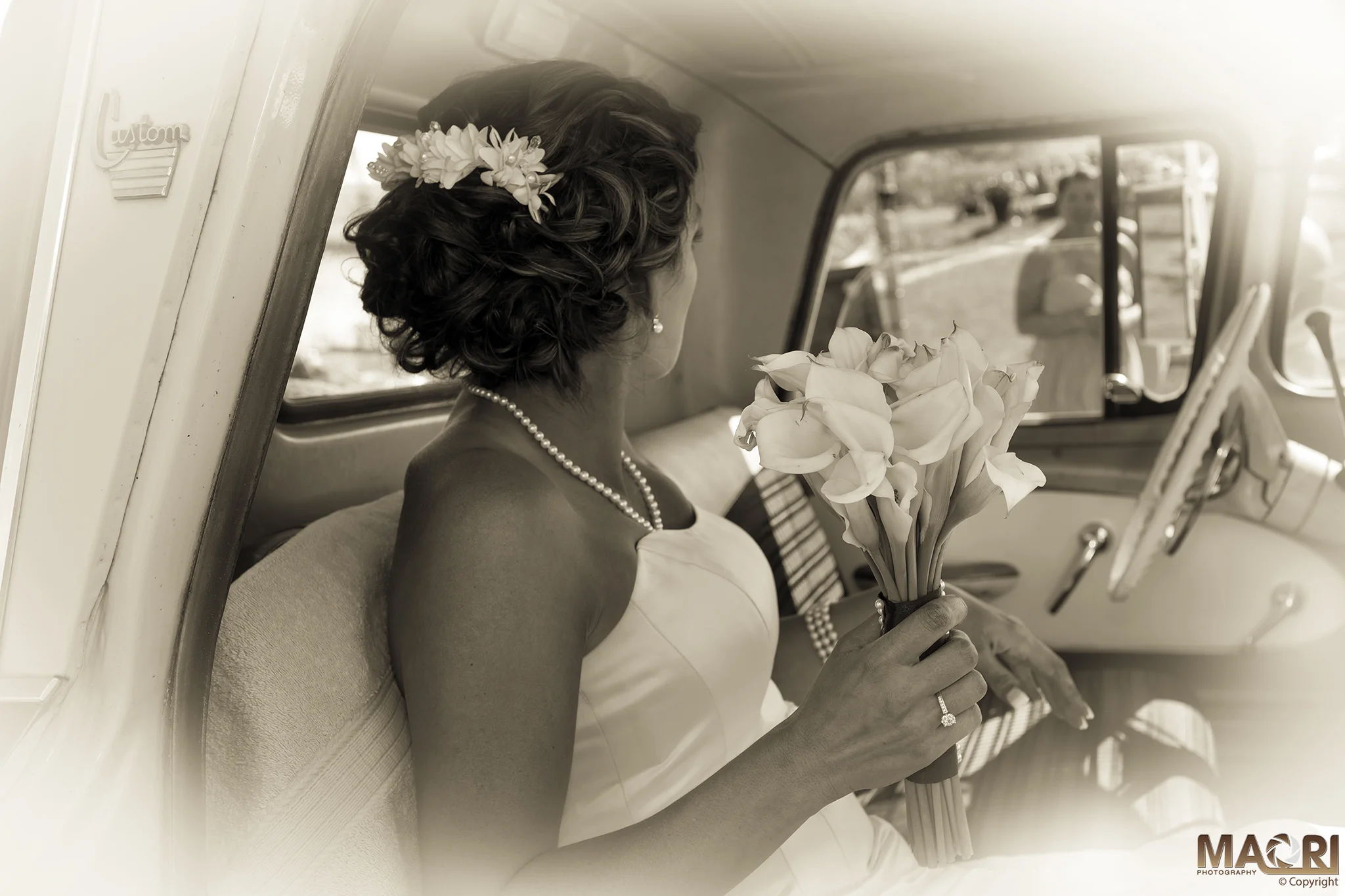 Sepia toned candid wedding portraits