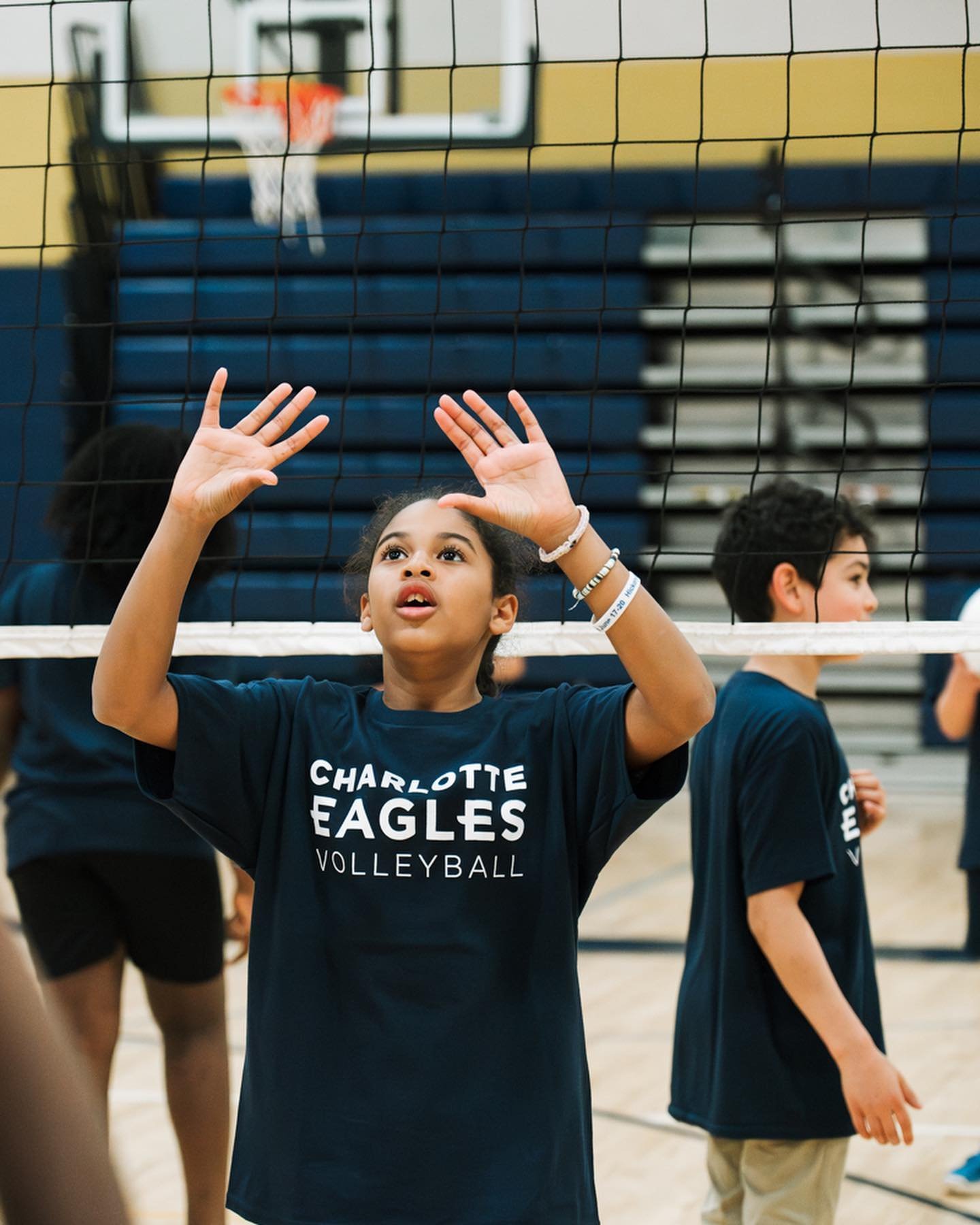 This week, we finish up our last of eight volleyball clinics this spring! 🏐 
During the last week at Hickory Grove School, we had a blast learning new skills, playing games, and talking about the word of the day, service. We got to talk about the ul
