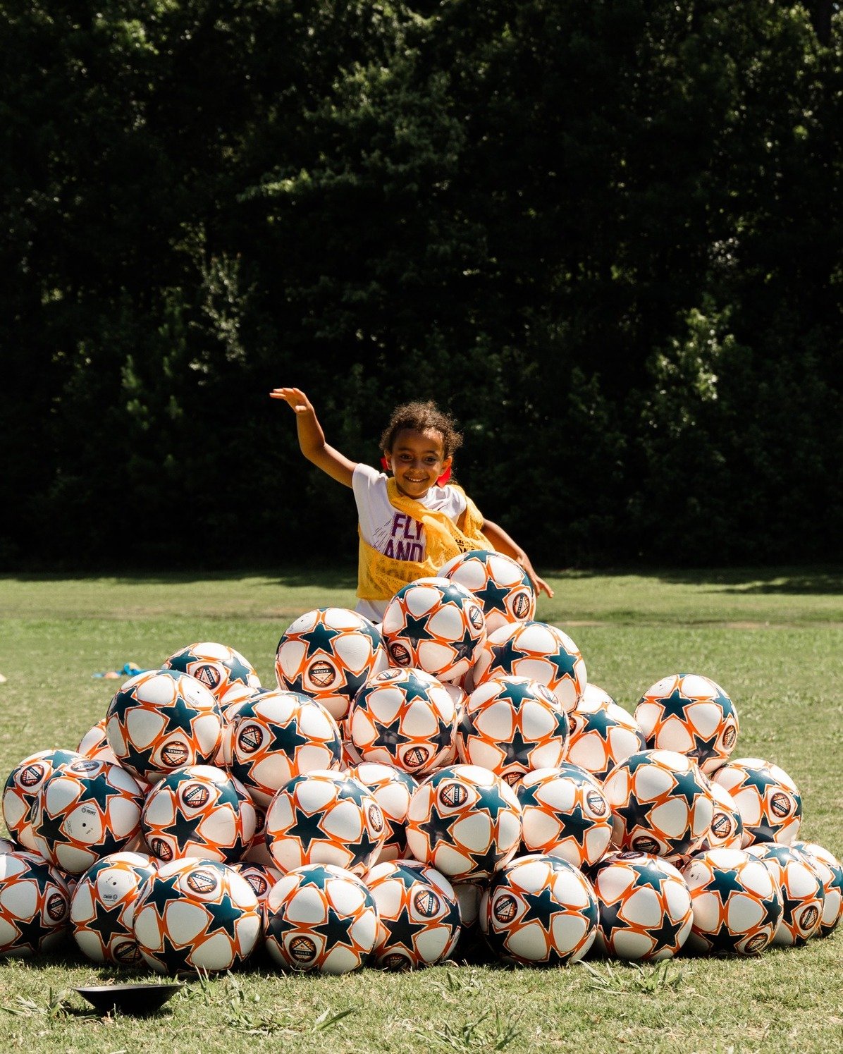 As we come to the end of the spring season, we are getting ready to jump right into summer! ☀️ ⚽  Eagles Summer Camp registration is open for players ages 5-14.

Visit the link 🔗 in our profile to find a location near you! 

#SoliDeoGloria #SoccerCa