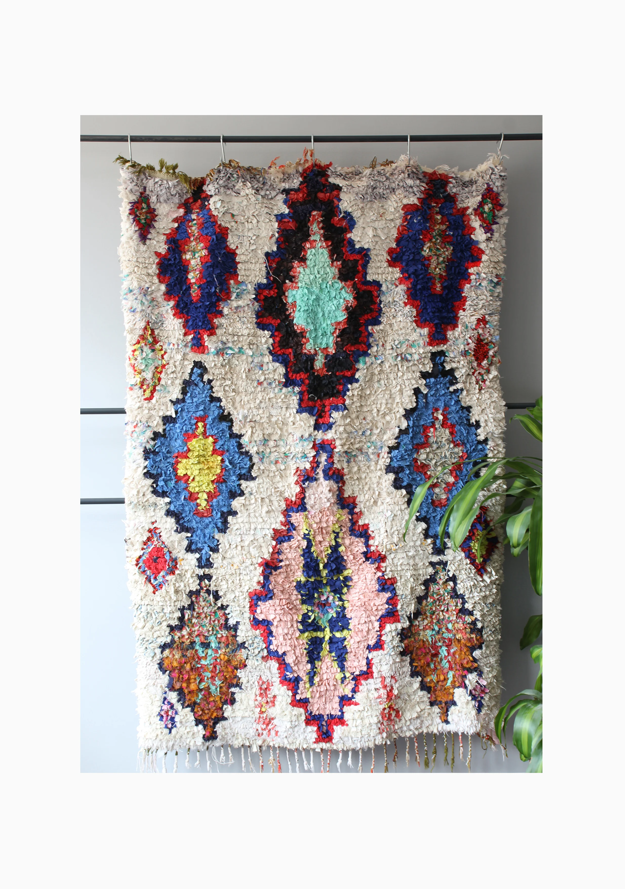 MOROCCAN VINTAGE RUG 051.jpg
