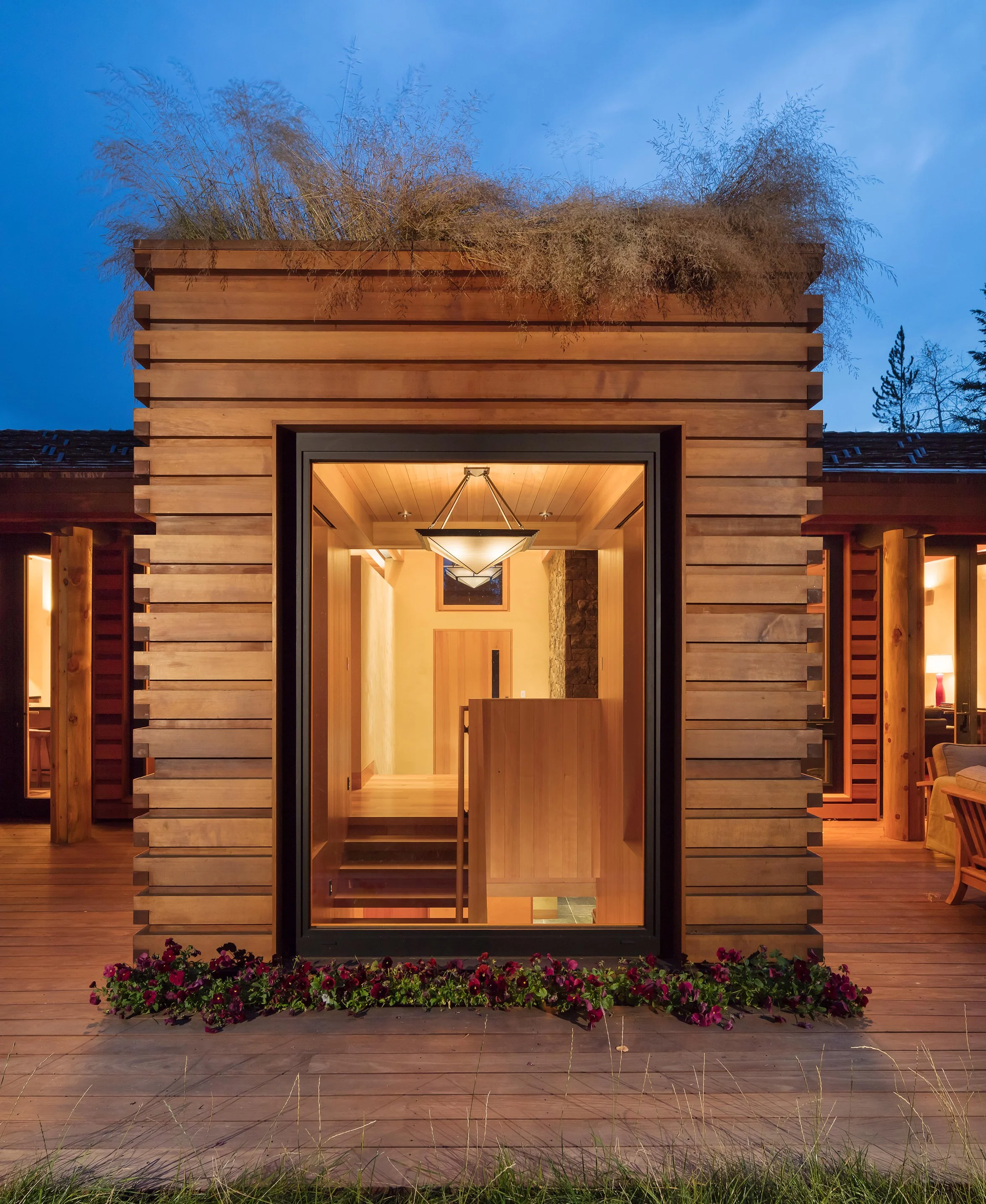 EK_Reedy_Granite_Ridge_Biophilic_Design_Exterior_Siding_Detail.jpg