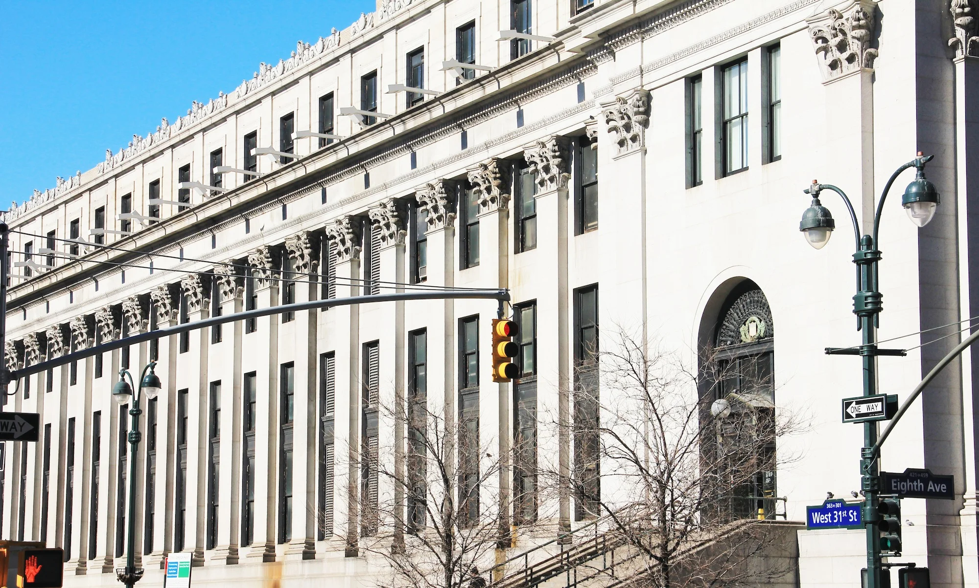 Moynihan_Exterior_SUPER WIDE_II SMALL.jpg