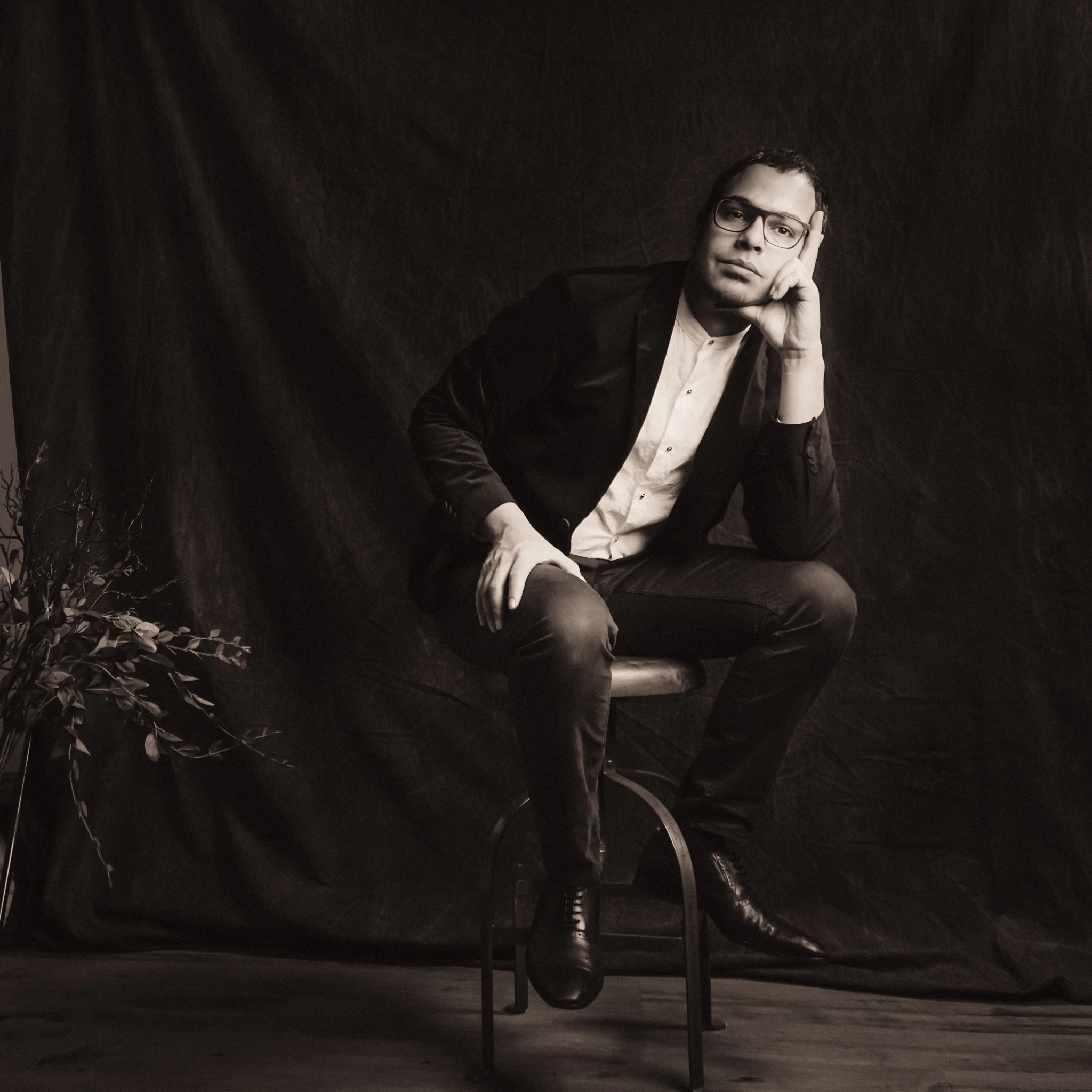 CARLOS DETRES