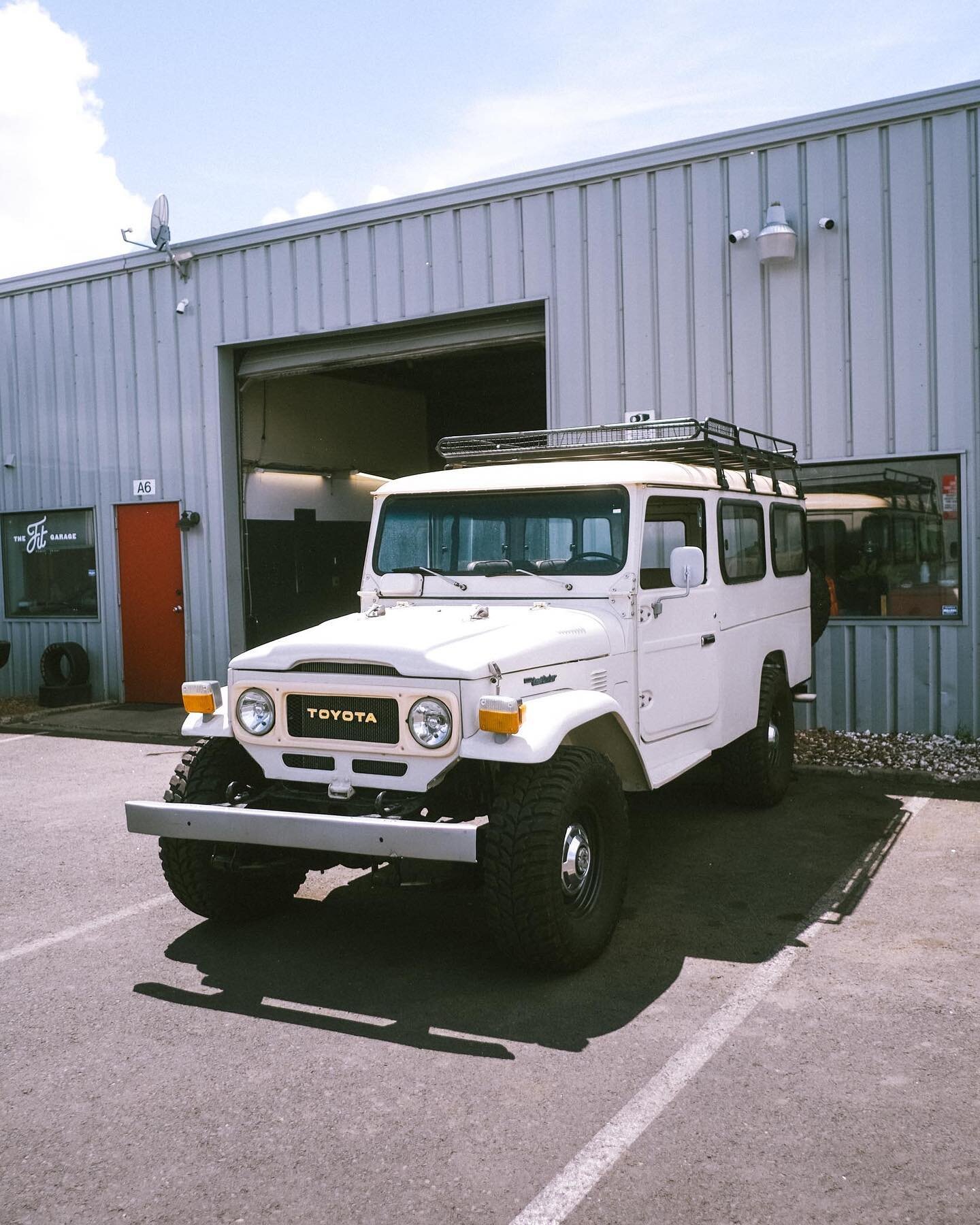 This beauty came in blowing coolant everywhere, about to catch fire and I kid you not - the engine headbolts were removed and reinstalled with a bracket underneath.  @matt_gonz8 fixes all including new wiring harness, new Japanese carb, repairing all