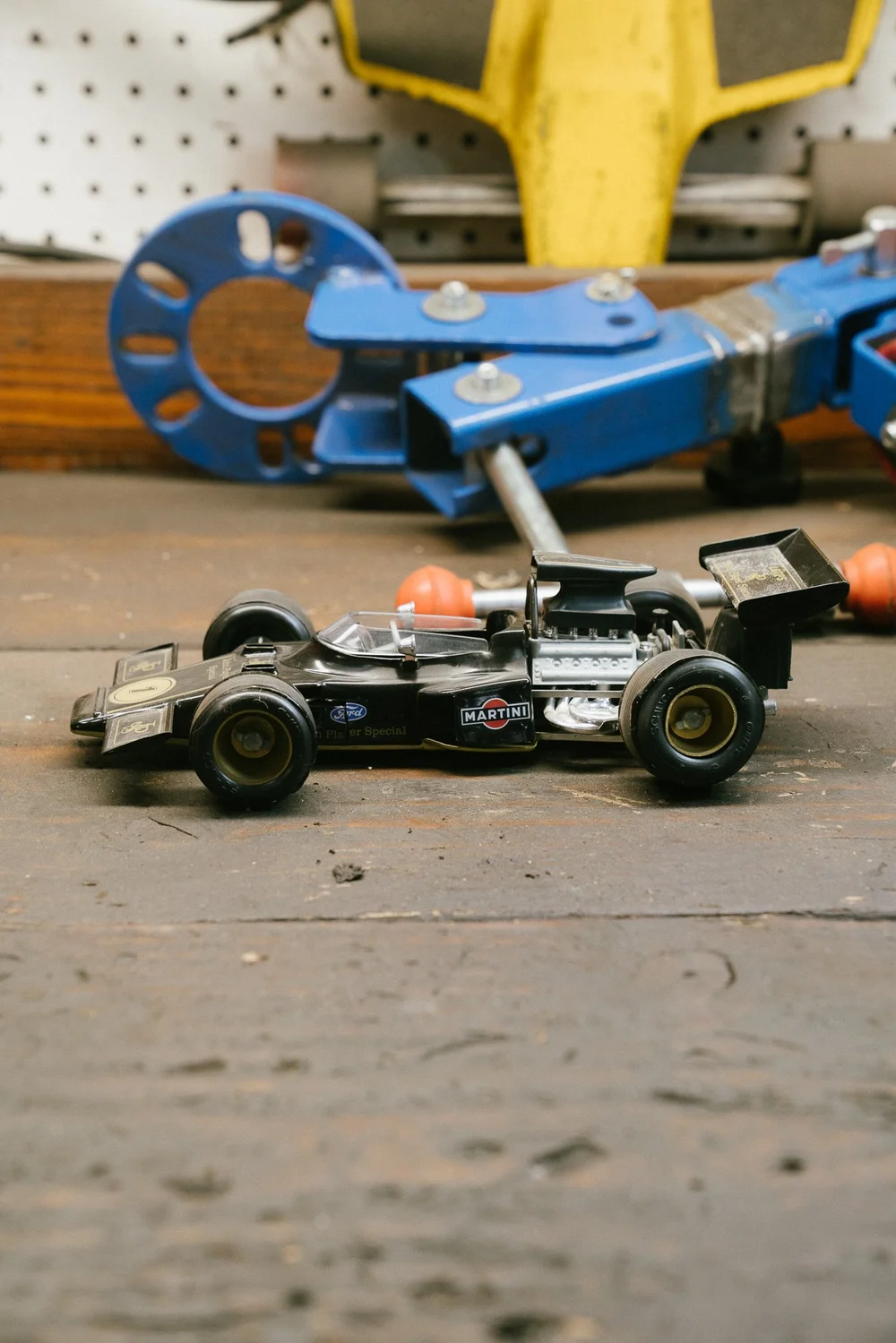 Publicité vintage Schuco 356 177 JPS Lotus Ford 72 Formule