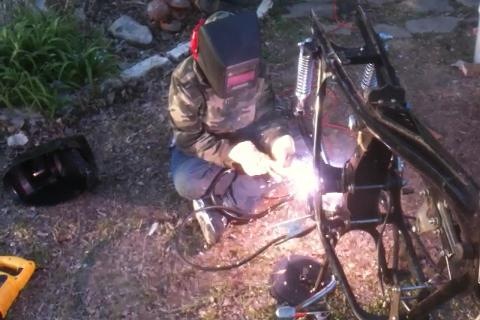 Zeker DeZeeuw welding