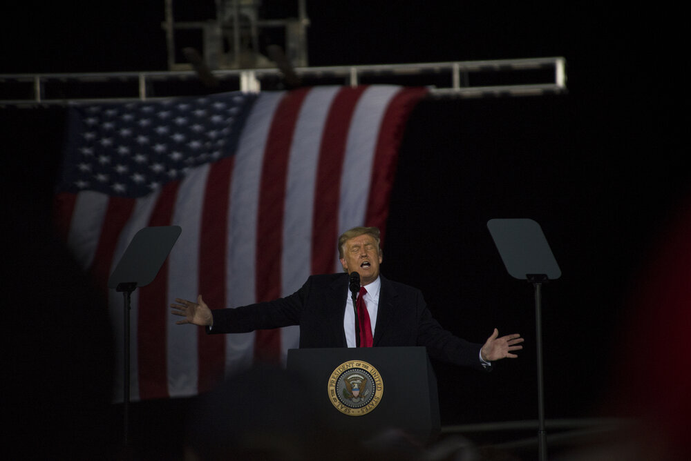 Trump in Dalton, Gerogia, January 4th, 2021, railing against fictitious election fraud and ostensibly supporting Kelly Loeffler’s Senate campaign.