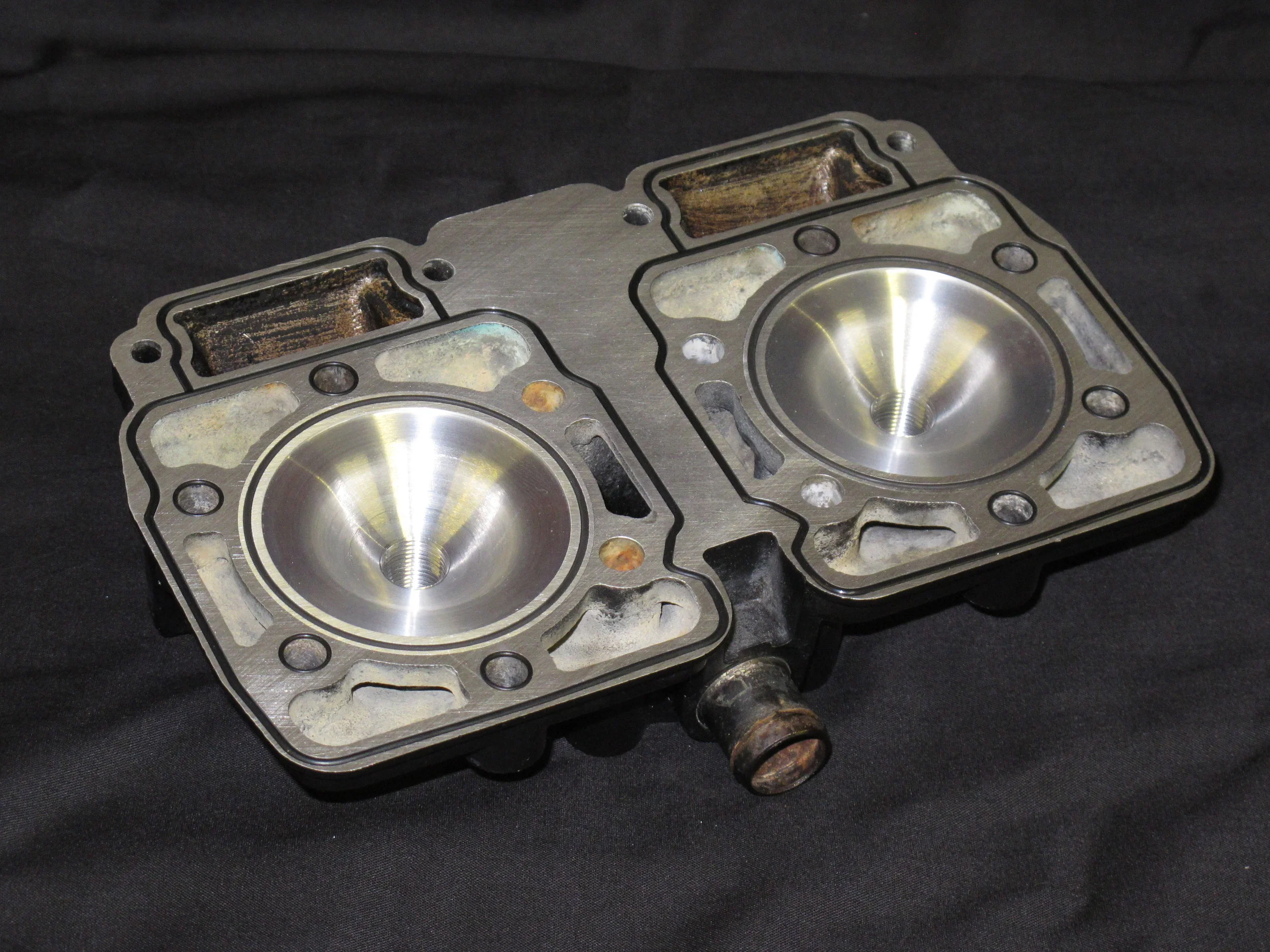 RG 500 Custom Cylinder Heads — Performance Fabrications