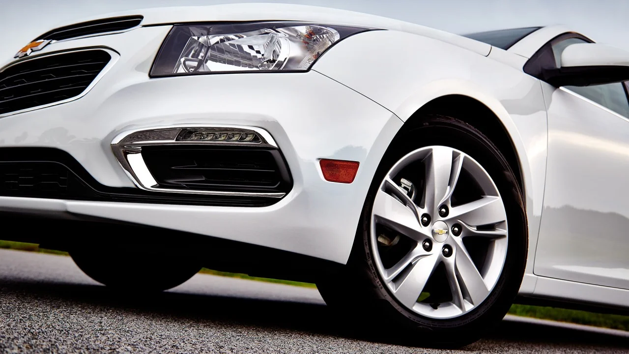 Chevy Cruz 5.jpg