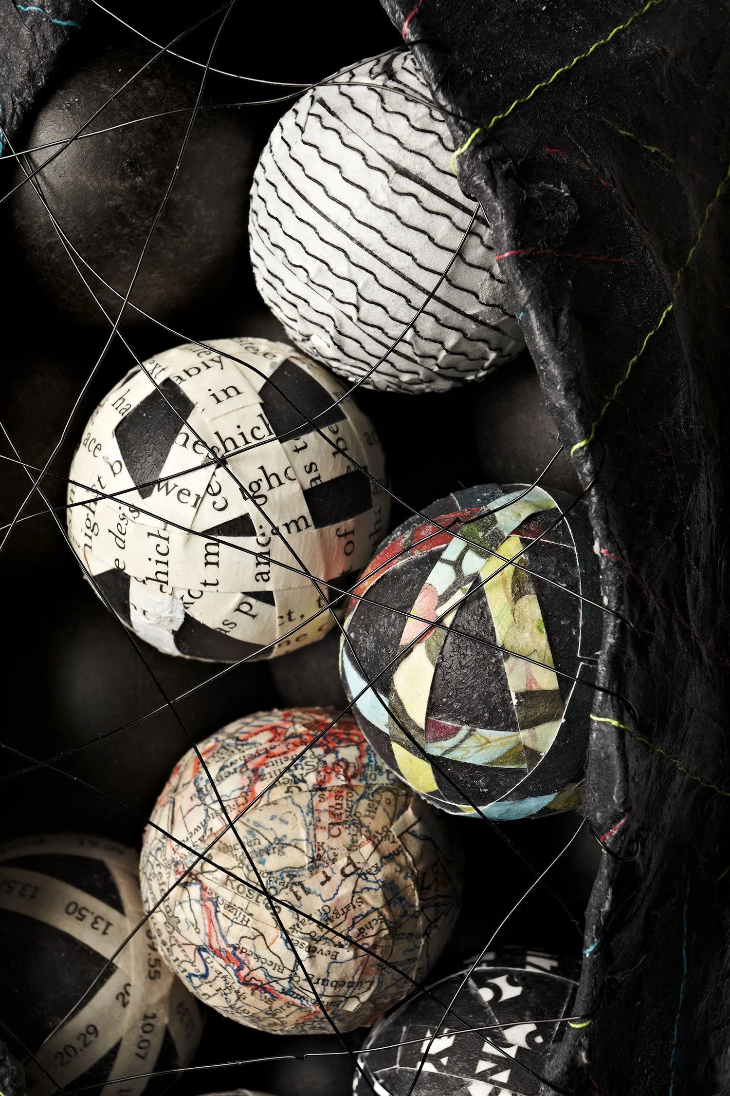 gestation (books) - detail