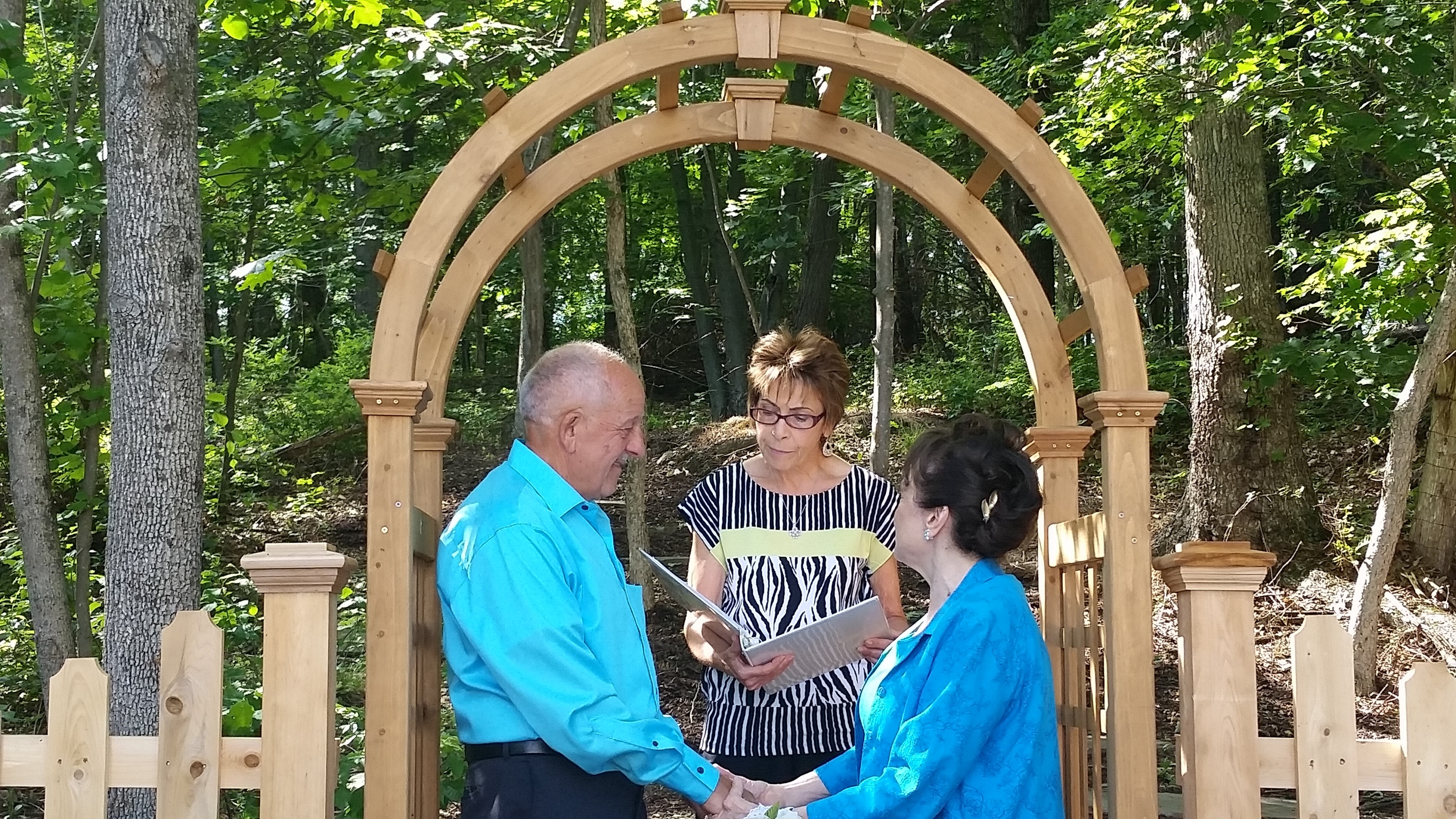 The Wooden Duck B&B Officiant