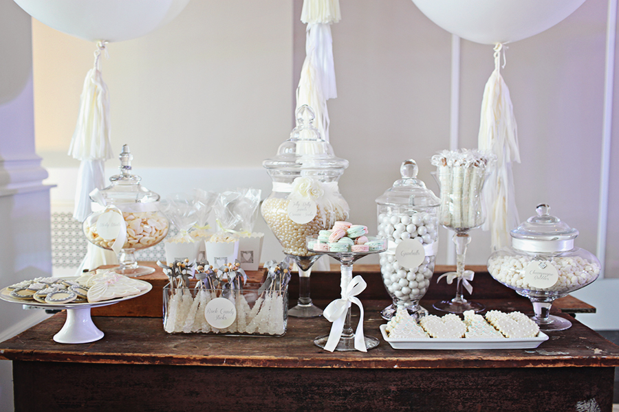 Southern Vintage Rustic White Candy Bar