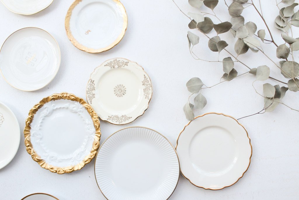 gold+collection+china+plates+mixed+southern+vintage+rental.jpg