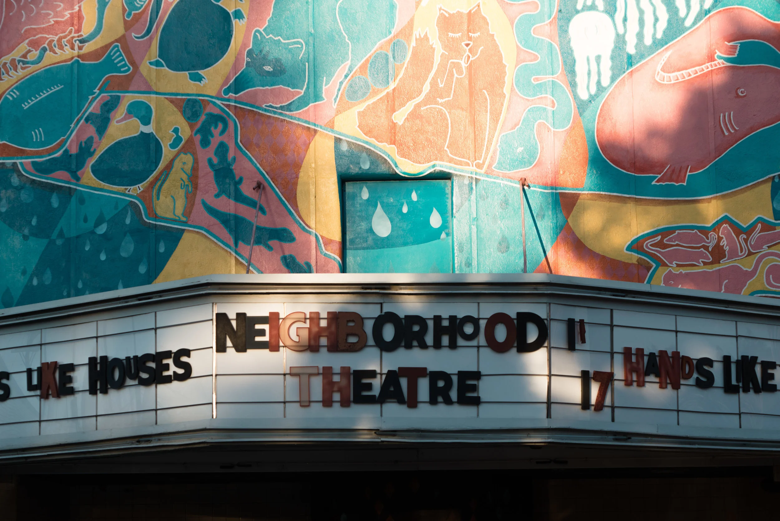 NEIGHBORHOOD THEATRE