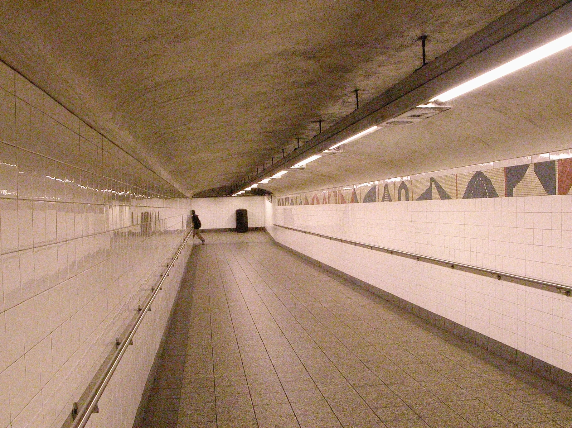 NYC-TUNNEL-FOR-STORE.jpg