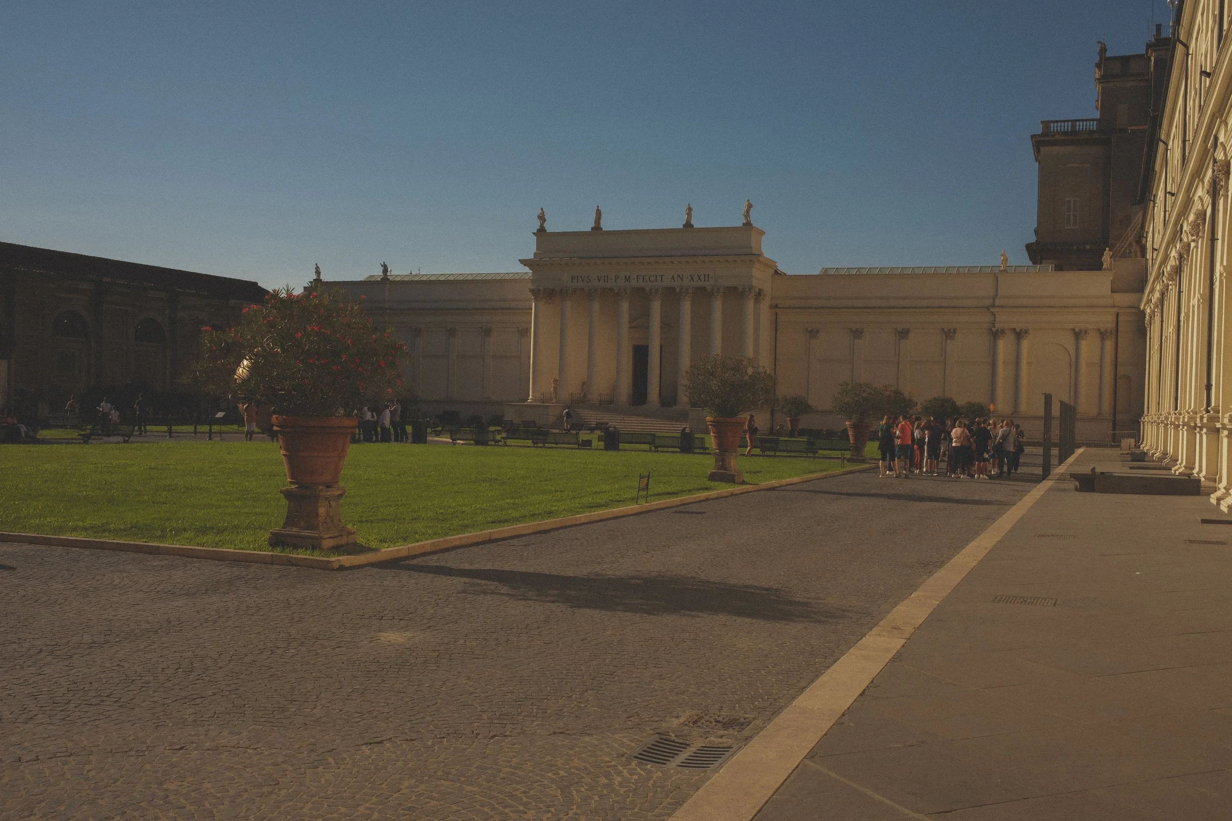 DSCF2095.jpg
