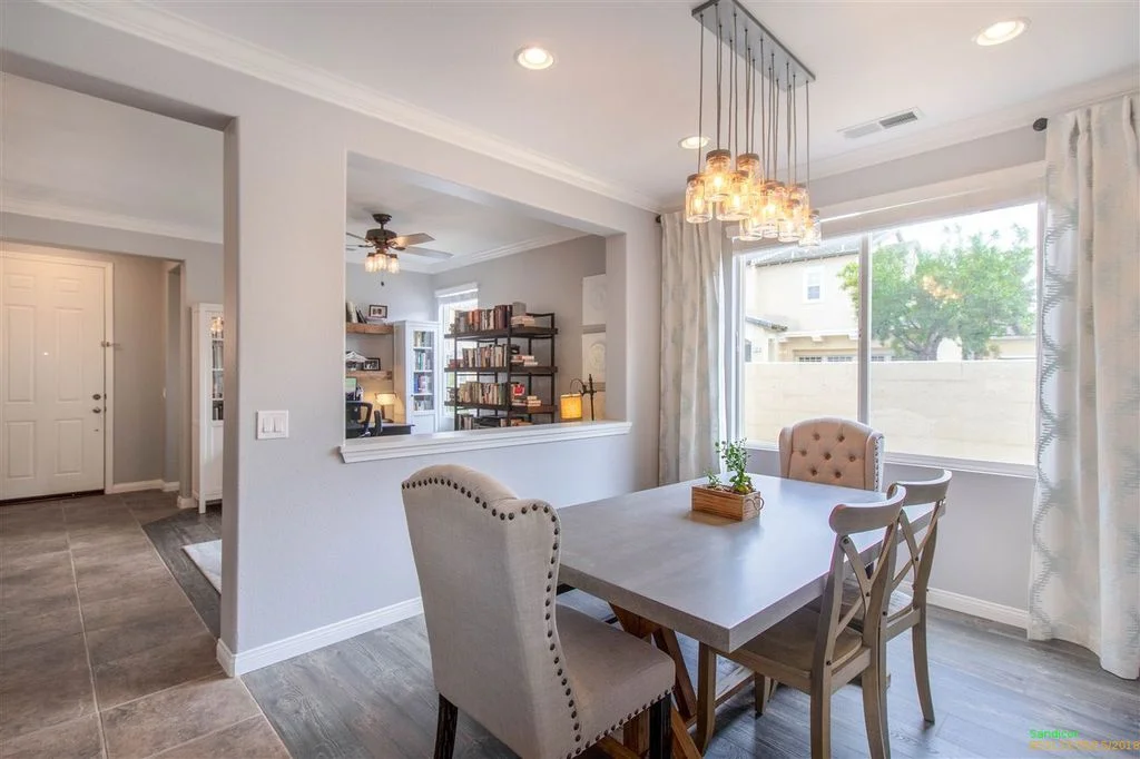 Farinholt Dining Room 2.jpg