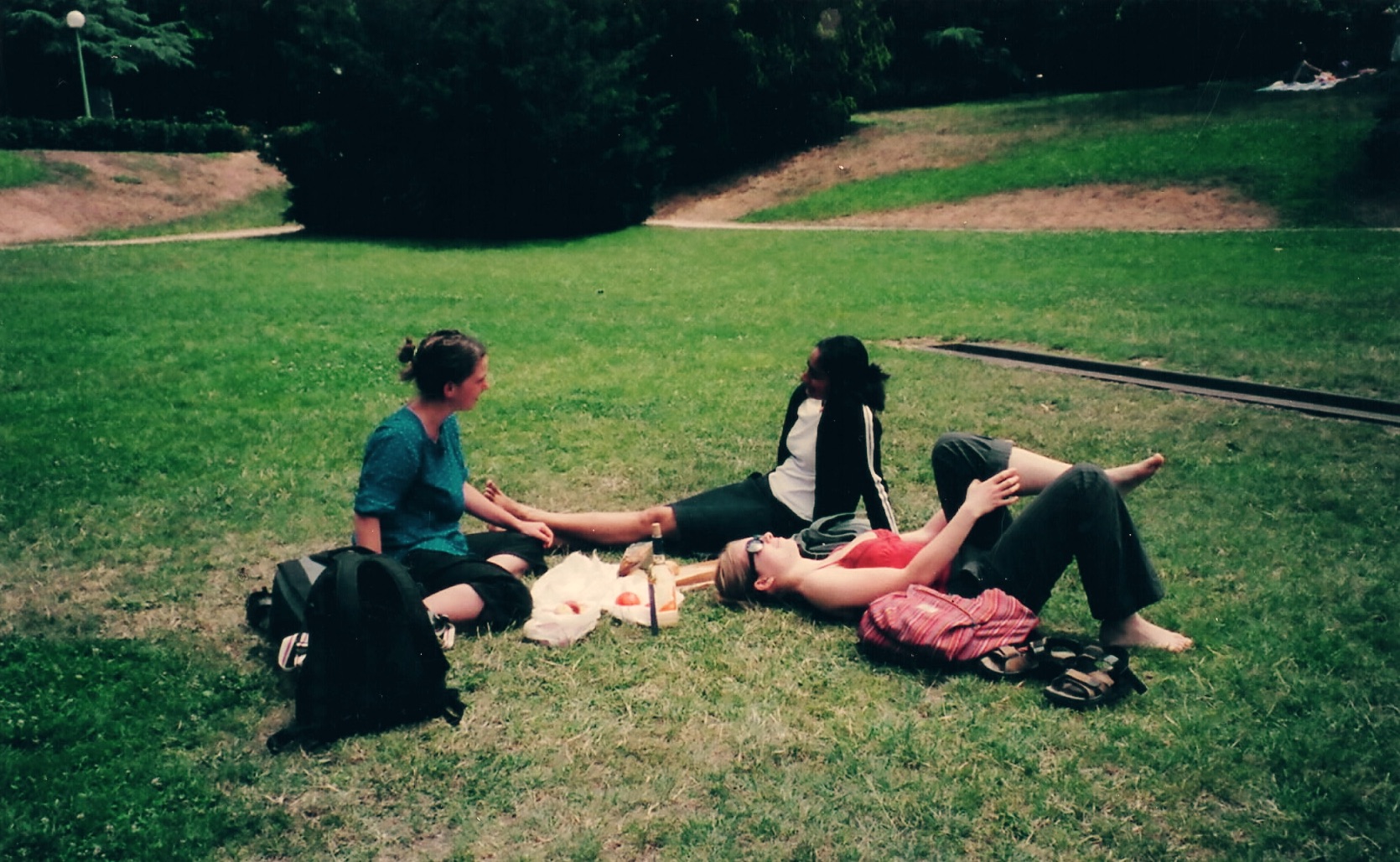   A wonderful lazy day with friends in the&nbsp;  Parc de la Tête d'Or&nbsp;  in Lyon.  