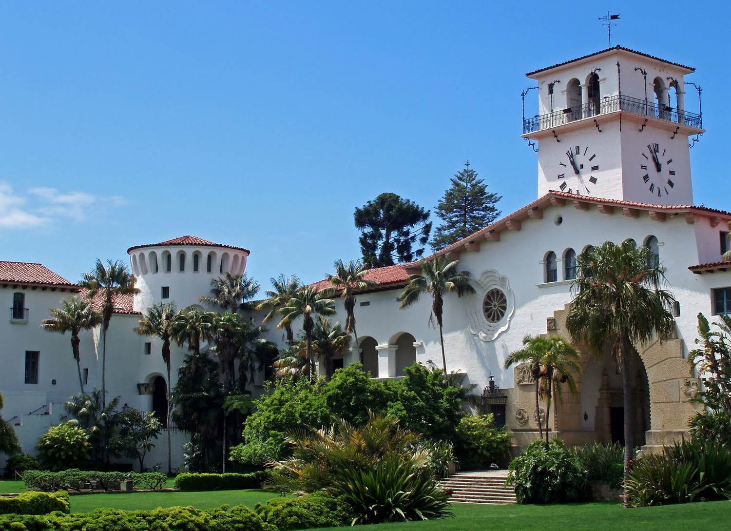 courthouse.jpg