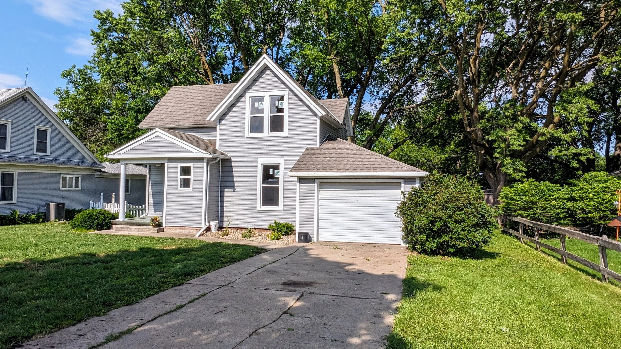 4310 Main St. Elk Horn, IA 51531 — Wayne Hansen Real Estate