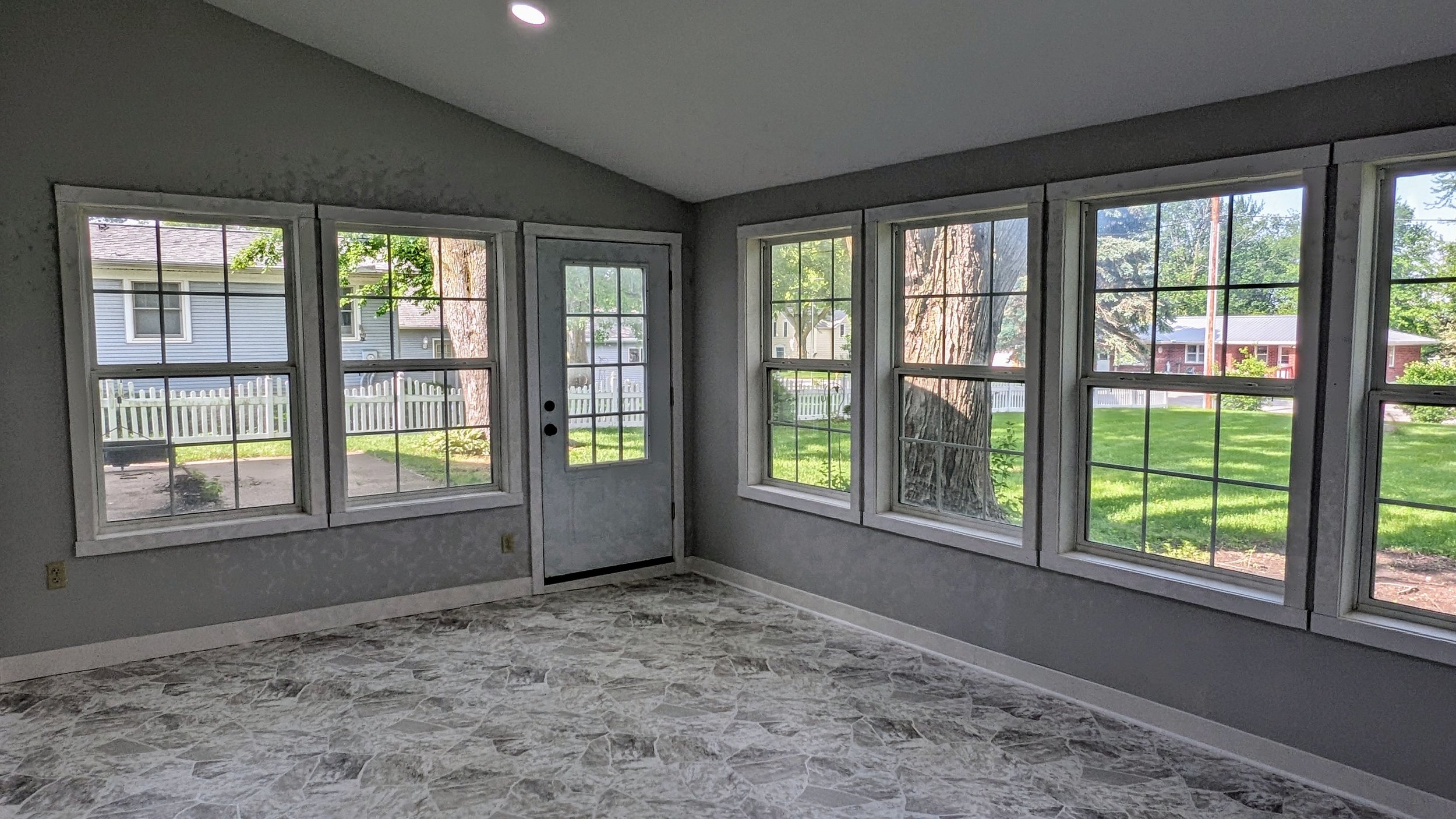 4310 Main St. Elk Horn, IA 51531 — Wayne Hansen Real Estate