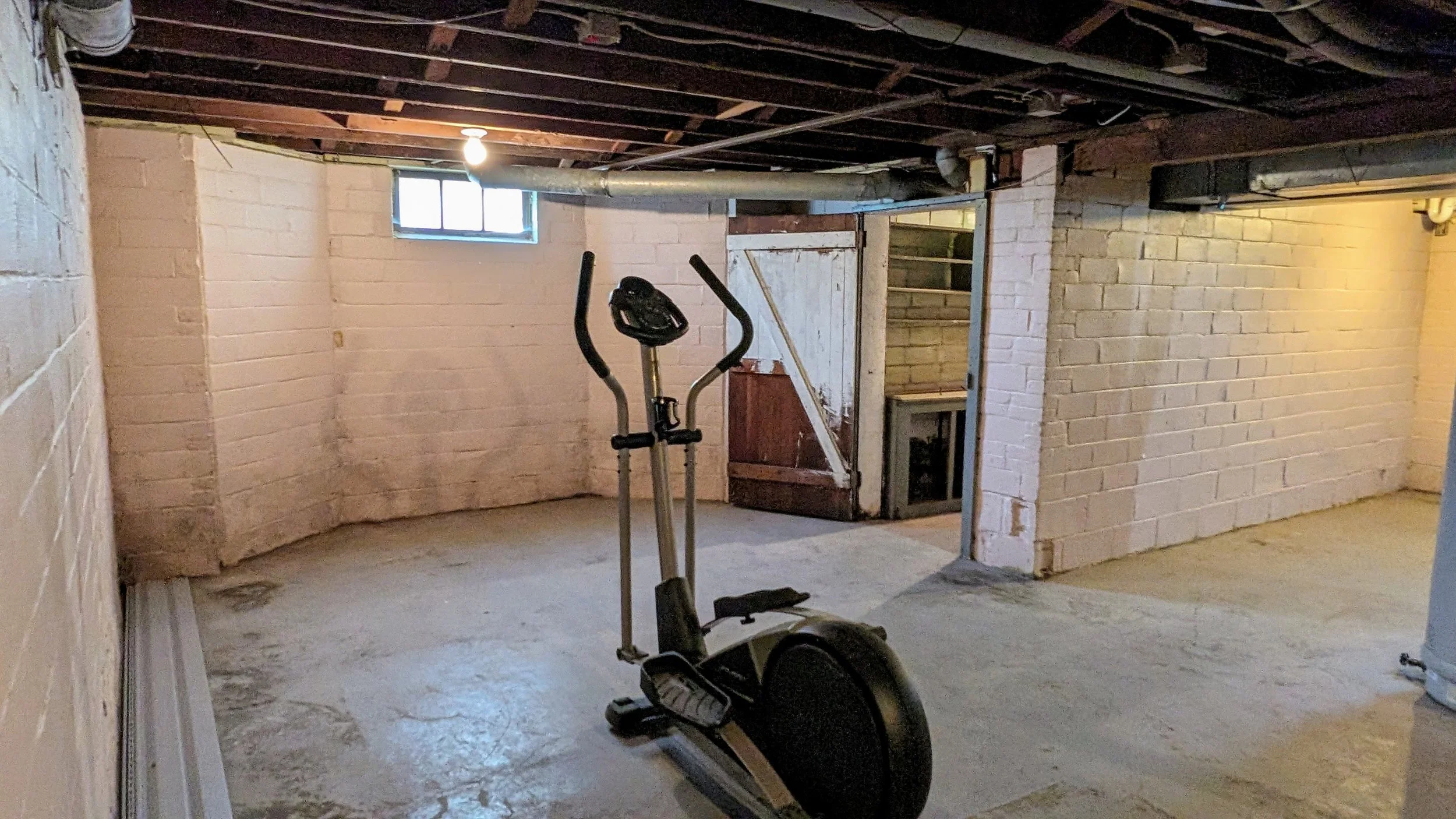 4310 Main St. Elk Horn, IA 51531 — Wayne Hansen Real Estate