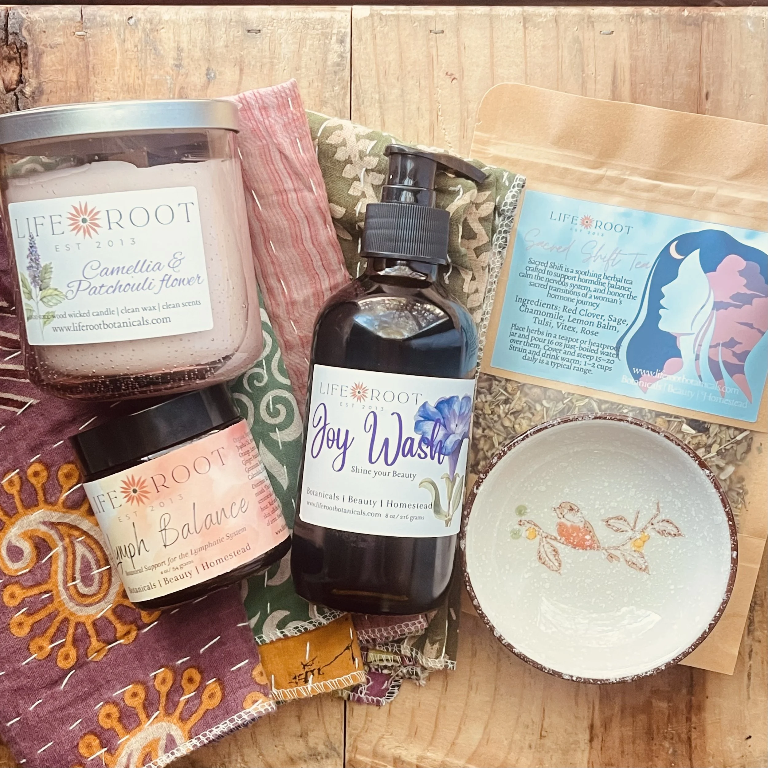 SINGLE Summer Beauty Box