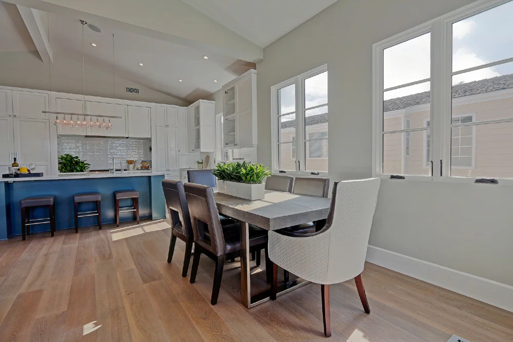 Caskey-544-Marine_Dining-room.jpg