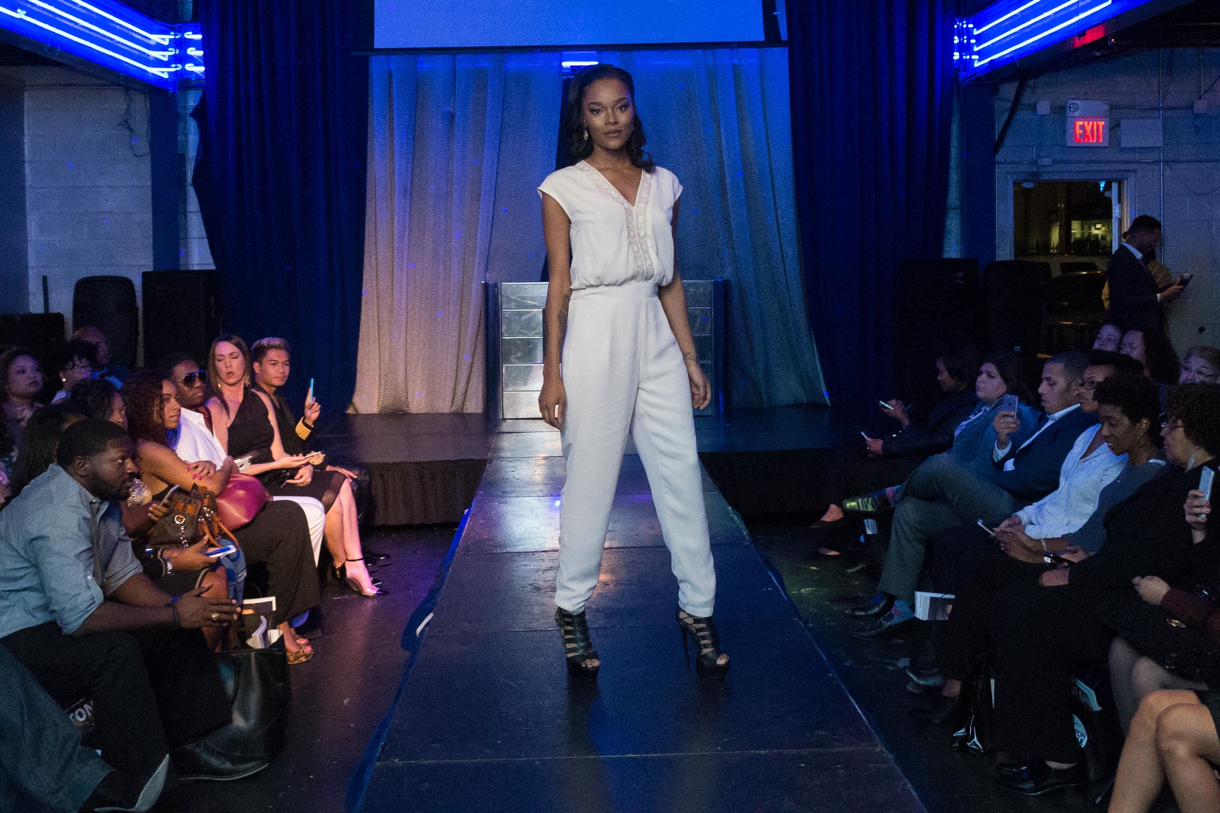 Houston Boutiquer Week Runway20151113BSP269.jpg