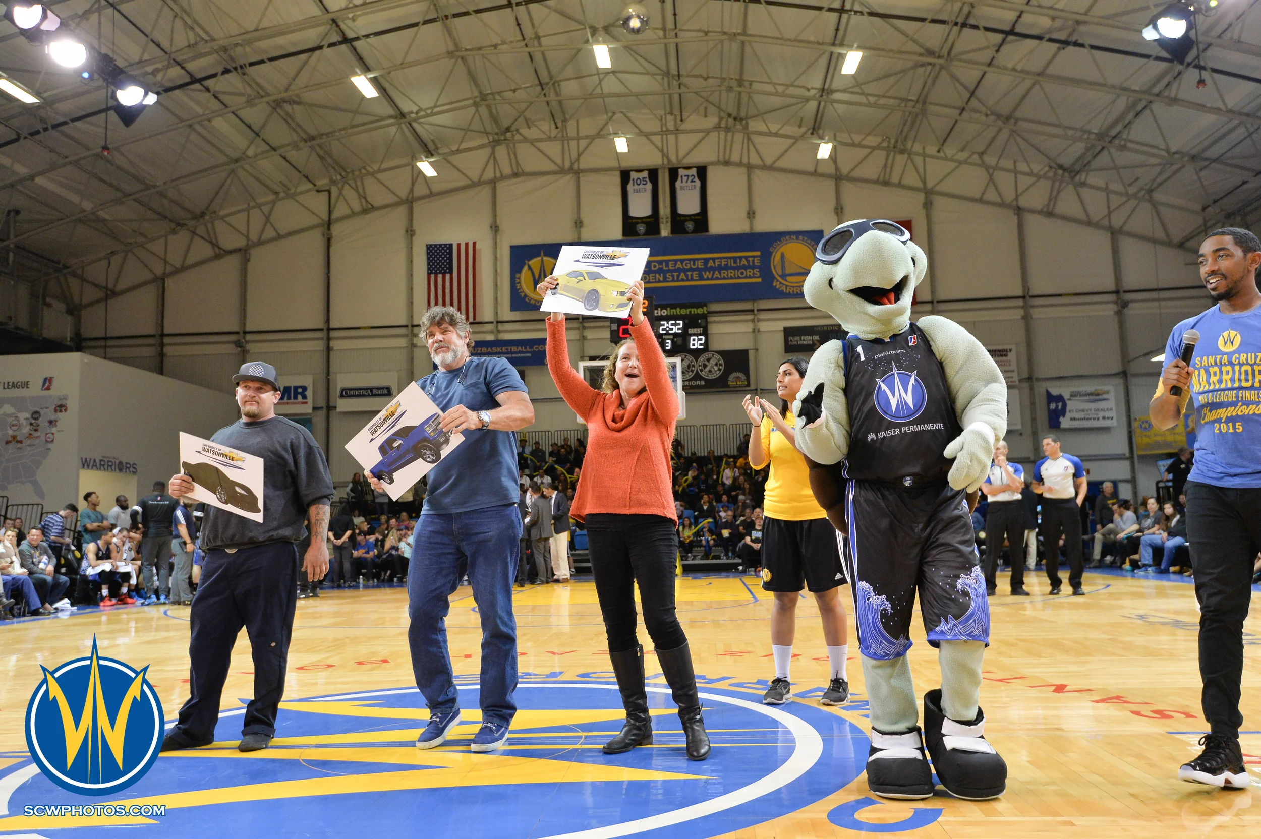 Warrior fans participating in a promotional game during a timeout at the Santa Cruz Warriors vs Bakersfield Jam game on 3/2/16 at Kaiser Permanente Arena in Santa Cruz, California. (Photo: (Phil Pasag Photography) /SC Warriors 2016)