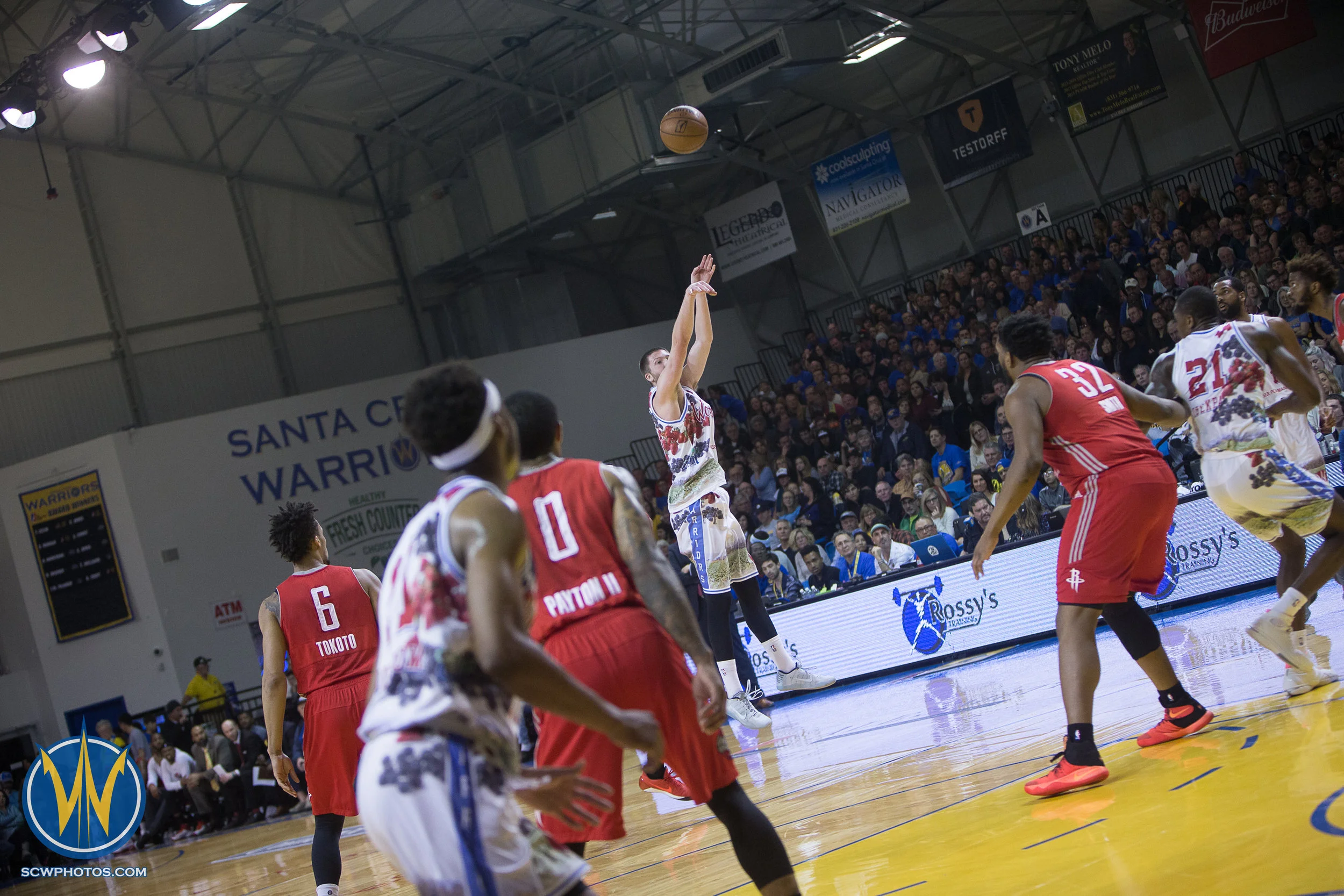 Santa Cruz Warriors game on 1/28/17 at Kaiser Permanente Arena in Santa Cruz, California. (Photo: Andrew Wheeler /SC Warriors 2017