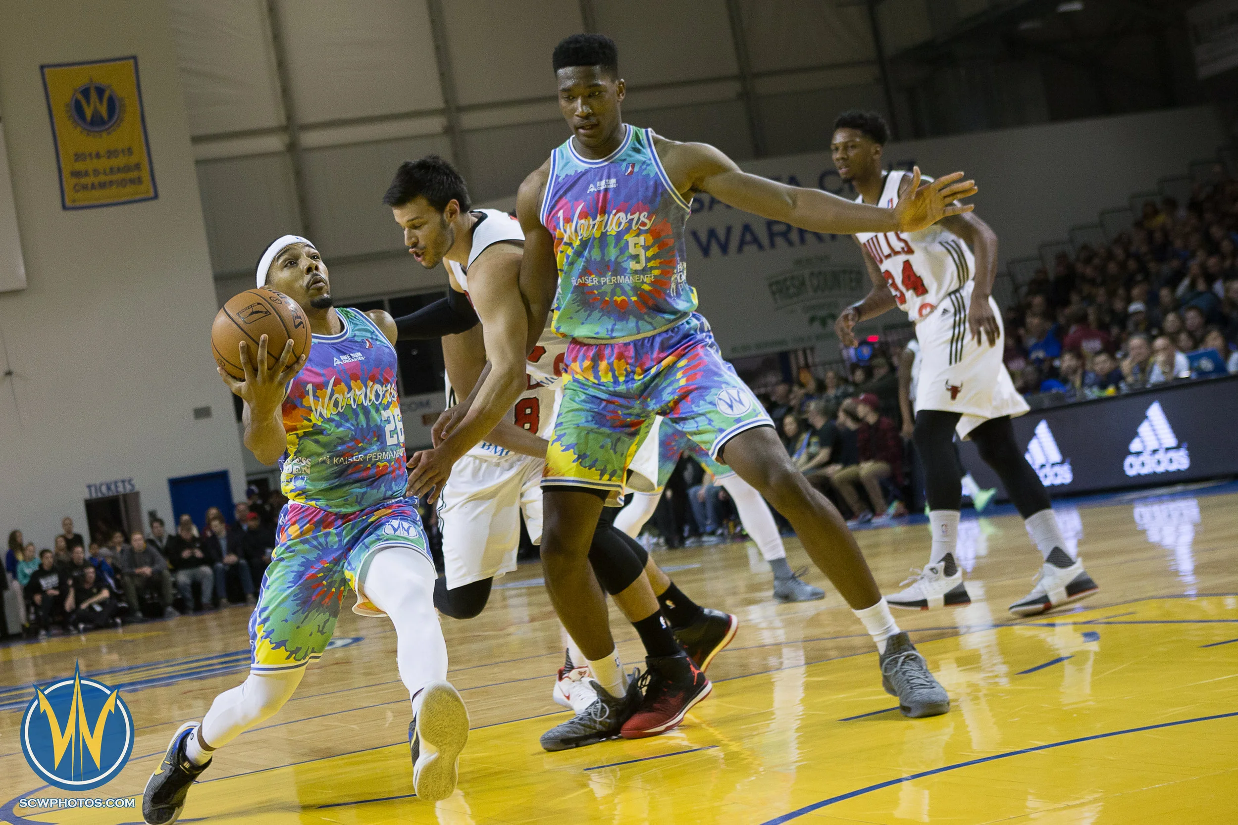 Santa Cruz Warriors game on 2/25/17 at Kaiser Permanente Arena in Santa Cruz, California. (Photo: Andrew Wheeler /SC Warriors 2017)