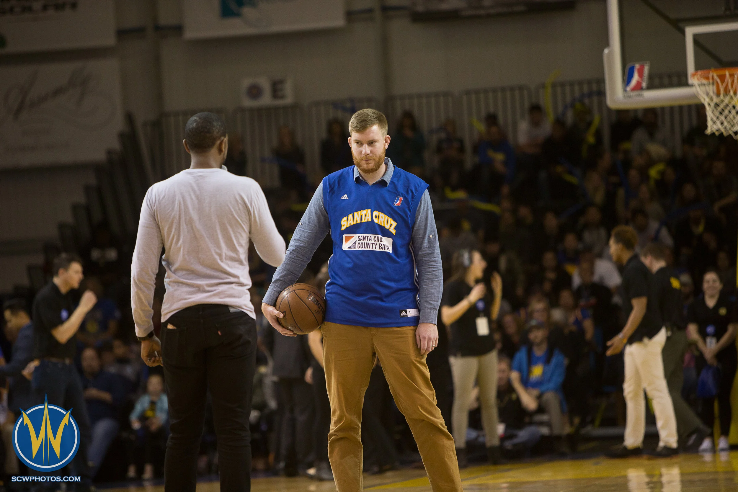 Santa Cruz Warriors game on 2/22/17 at Kaiser Permanente Arena in Santa Cruz, California. (Photo: Andrew Wheeler /SC Warriors 2017)