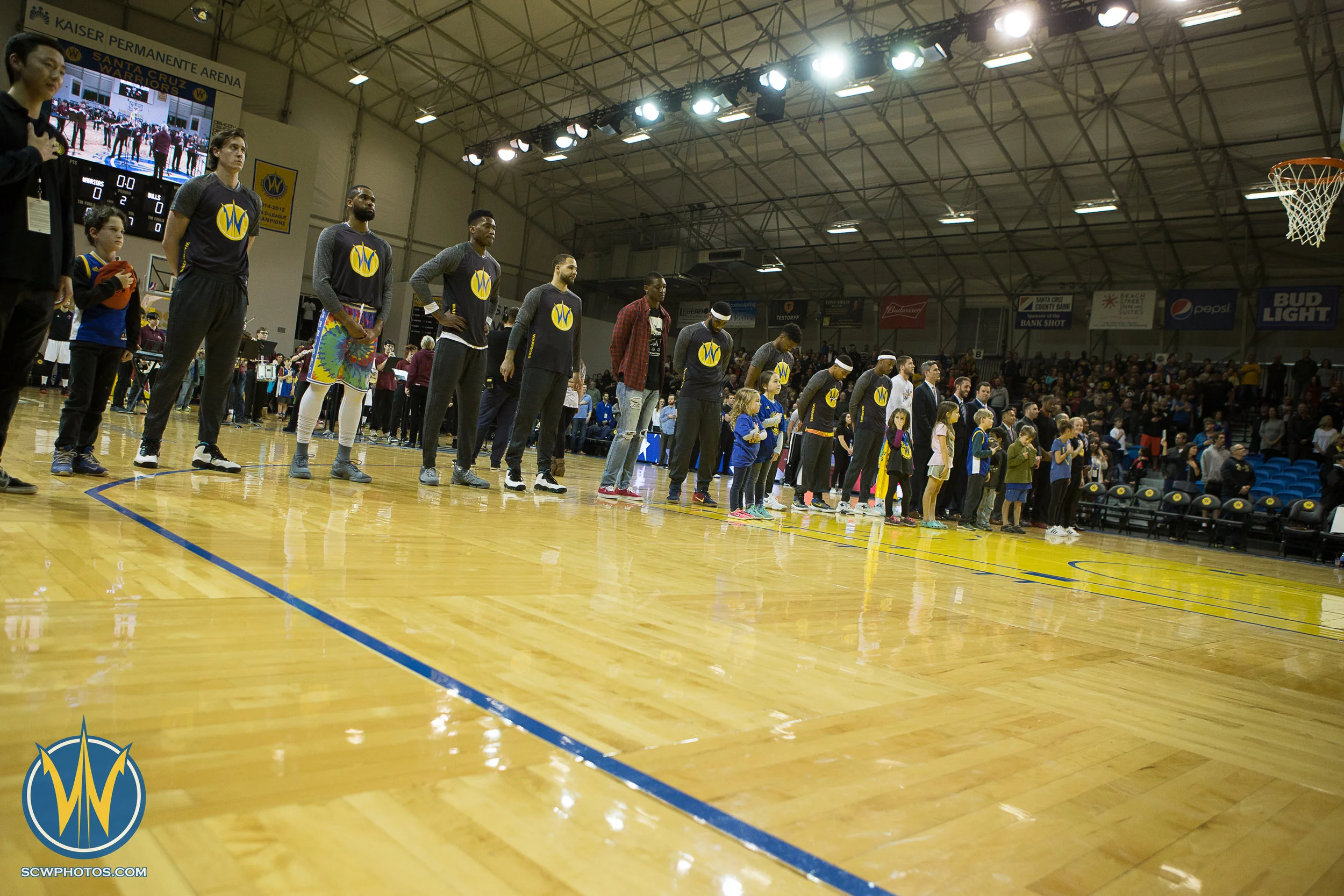 Santa Cruz Warriors game on 2/25/17 at Kaiser Permanente Arena in Santa Cruz, California. (Photo: Andrew Wheeler /SC Warriors 2017)