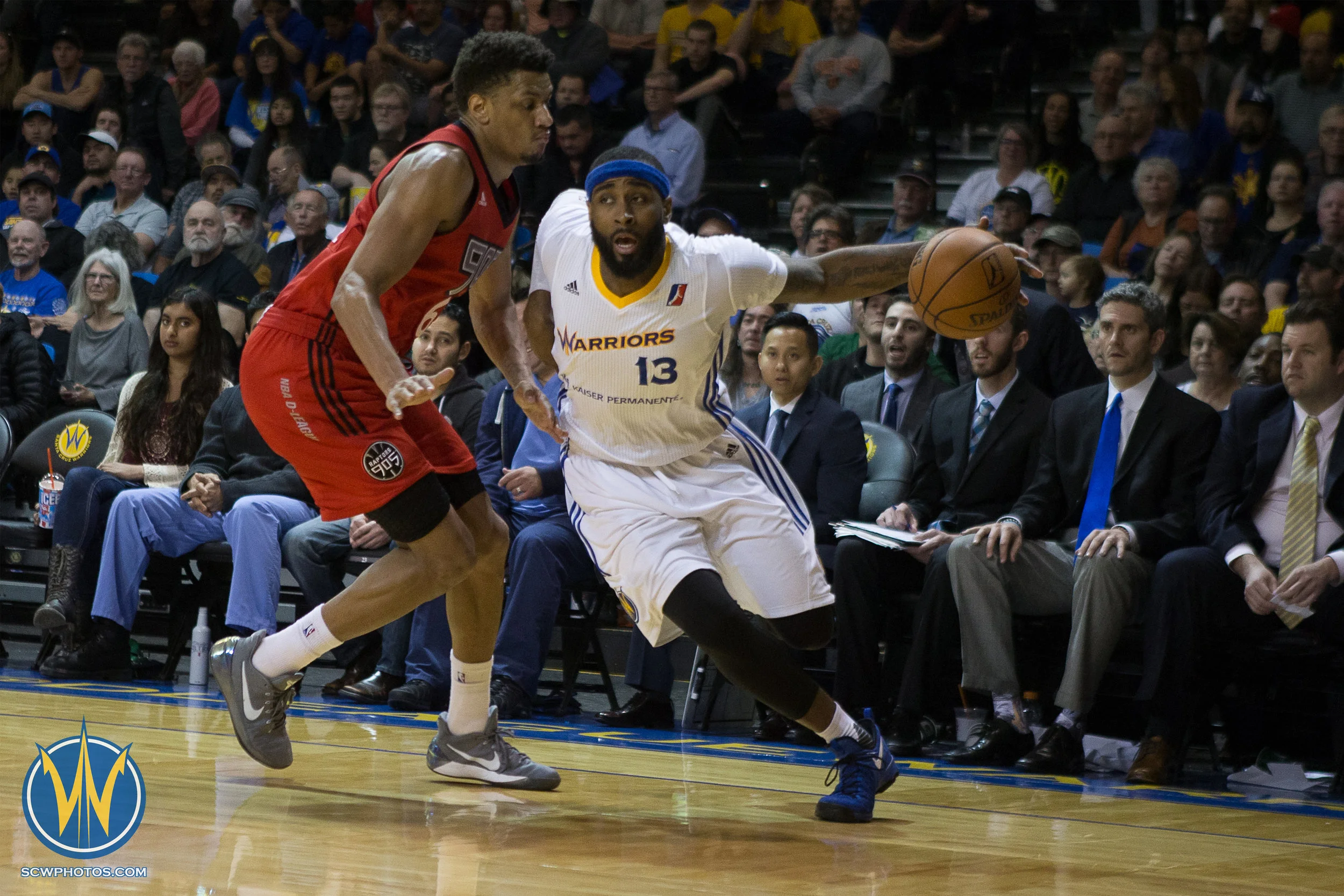 Santa Cruz Warriors game on 3/8/17 at Kaiser Permanente Arena in Santa Cruz, California. (Photo: Andrew Wheeler /SC Warriors 2017)