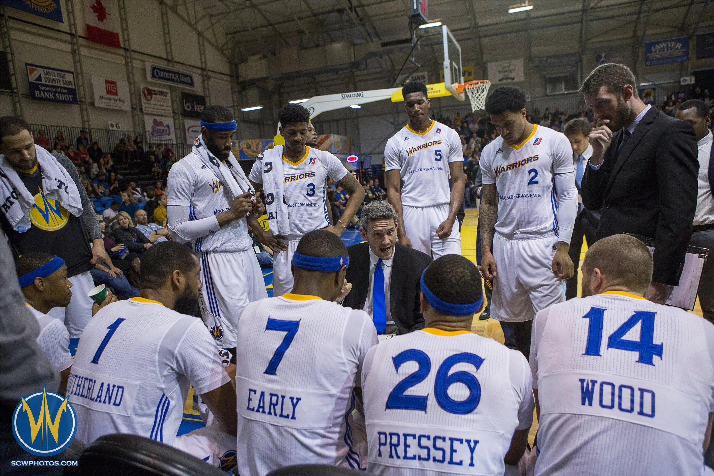 Santa Cruz Warriors game on 3/8/17 at Kaiser Permanente Arena in Santa Cruz, California. (Photo: Andrew Wheeler /SC Warriors 2017)