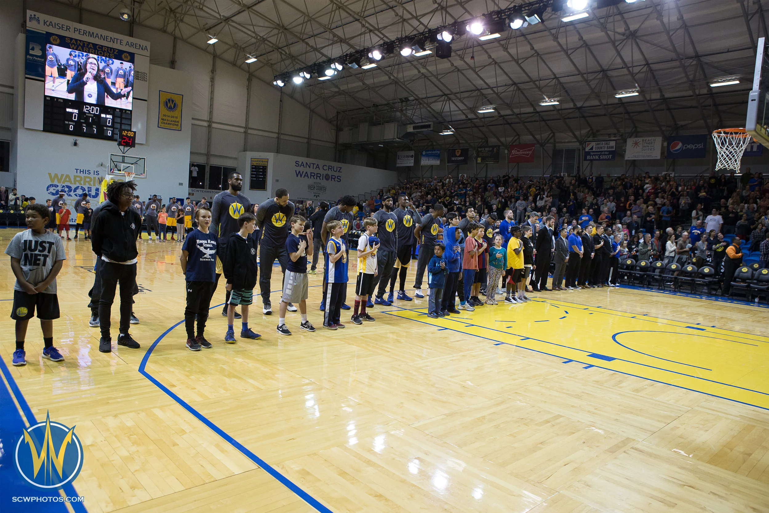 Santa Cruz Warriors game on 3/10/17 at Kaiser Permanente Arena in Santa Cruz, California. (Photo: Andrew Wheeler /SC Warriors 2017)